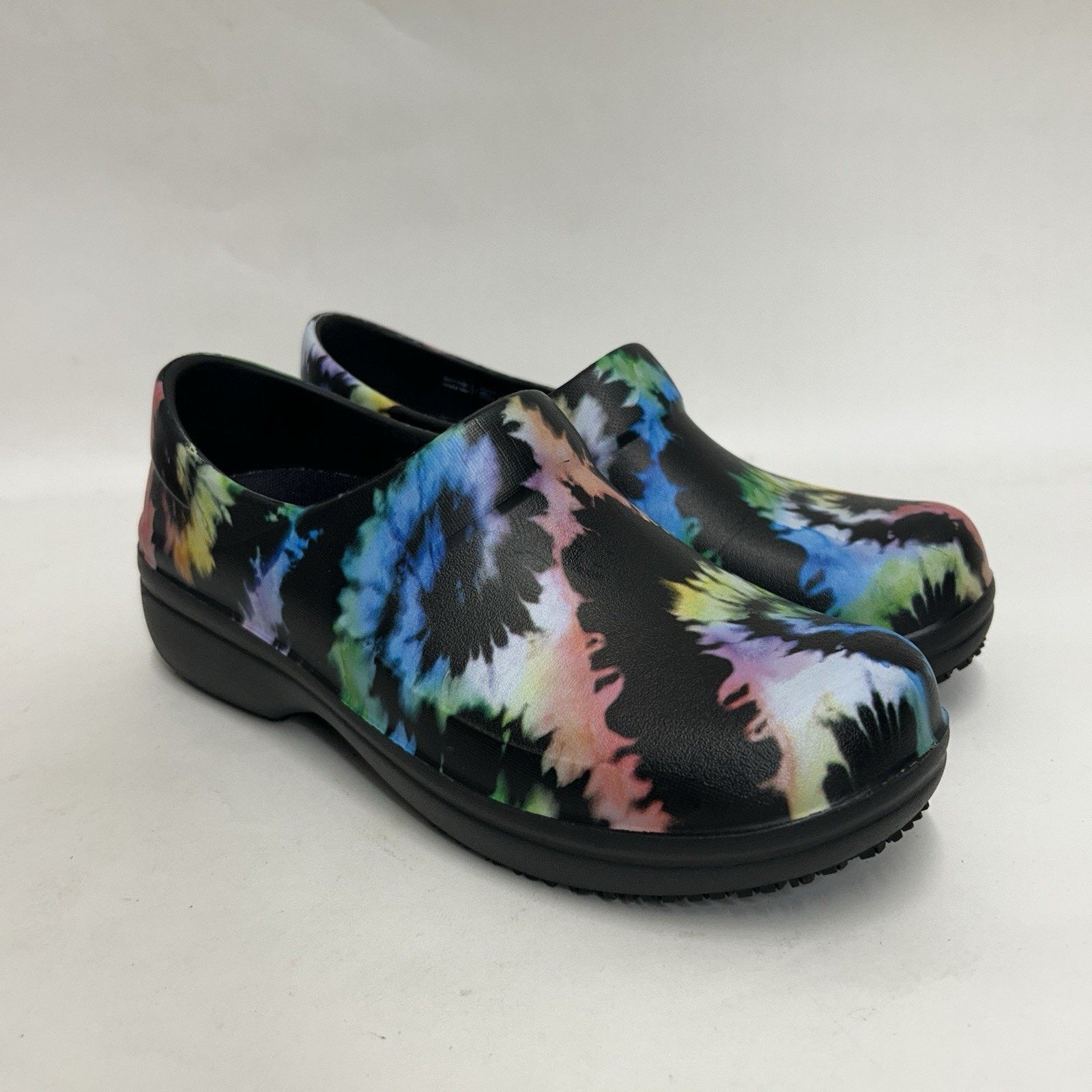 Crocs Crocs Neria Pro II Slip-Resistant Clogs Graphic “Tie-Dye” Size US 8 / IT 38 - 1 Thumbnail