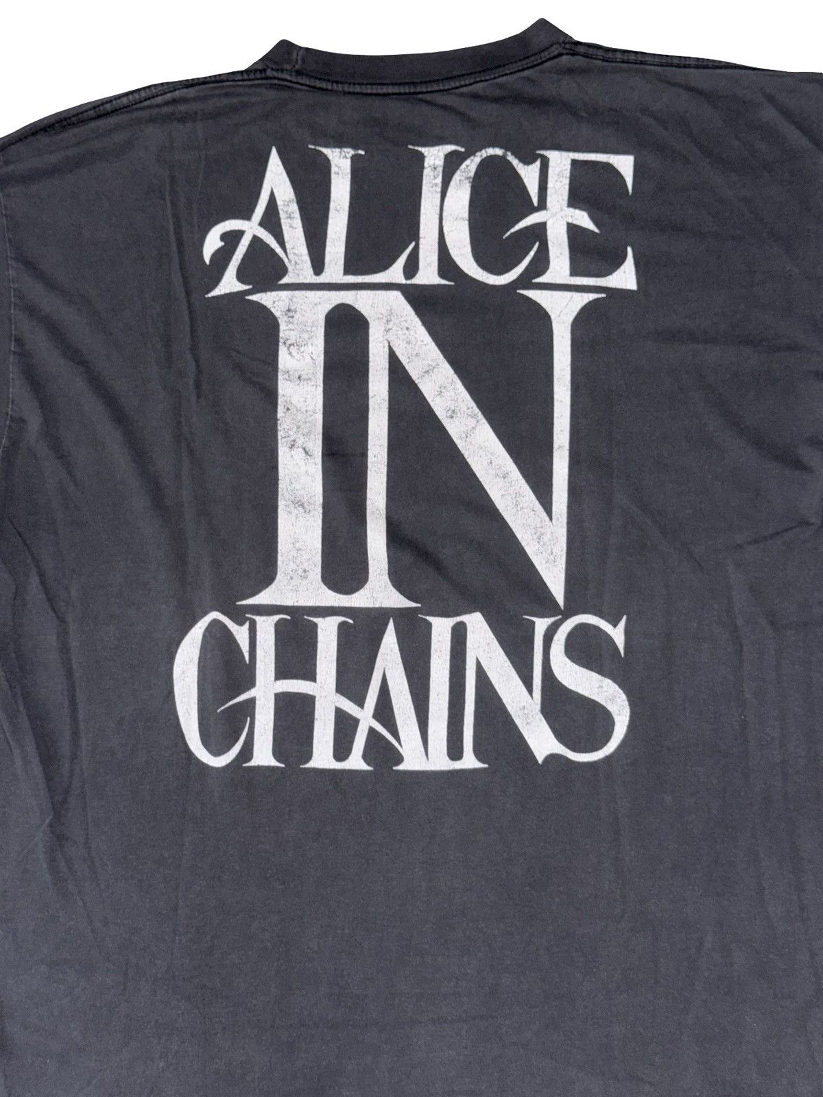 Vintage Alice In Chains 1992 Wonderland LS Shirt Rare (EU Original) Size US XL / EU 56 / 4 - 4 Thumbnail