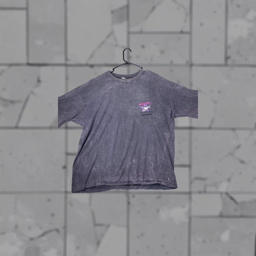 Vintage Shark Attack Surfers Paradise Shirt Mens Extra Large Acid Wash Graphic Retro Gray Size US XL / EU 56 / 4 - 1 Thumbnail