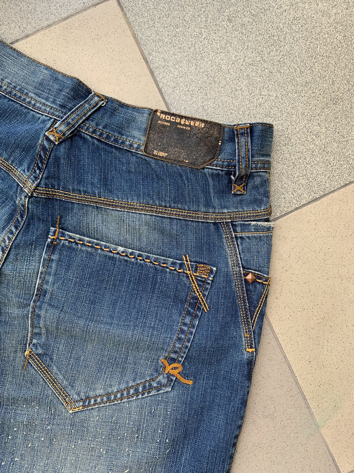 Japanese Brand Y2K Rocawear hip-hop baggy jeans Size US 34 / EU 50 - 10 Thumbnail