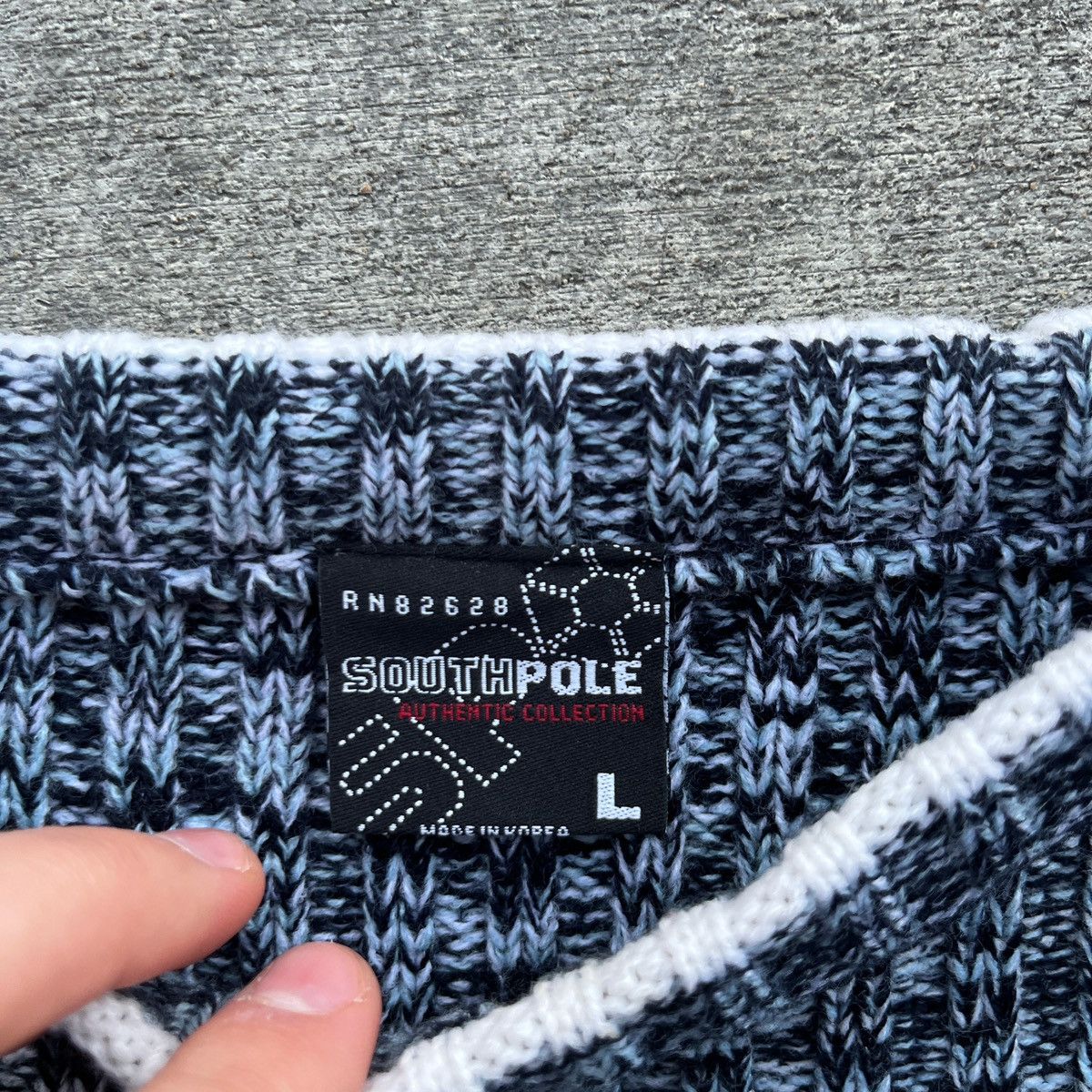 Southpole Y2k Southpole Box Logo Sweater Size US L / EU 52-54 / 3 - 3 Thumbnail