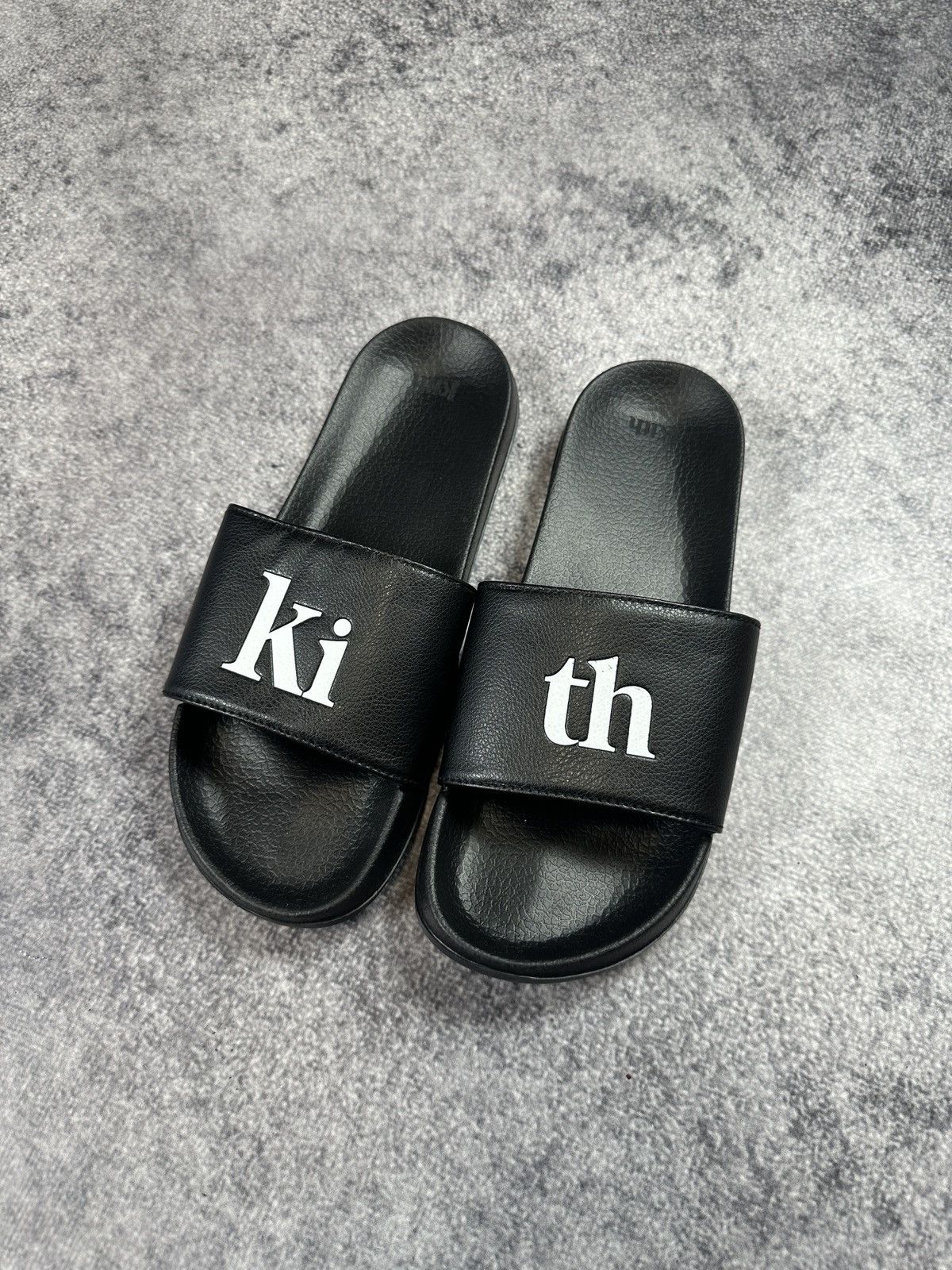 Kith Kith Logo Slippers Flip-flops Streetwear Rare 46 usa Size US 12.5 / EU 45-46 - 1 Thumbnail