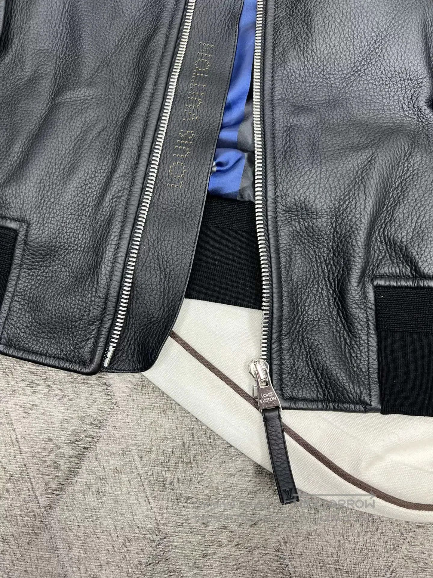Louis Vuitton LV Deerskin Pilot Jacket Autumn Winter. Size US L / EU 52-54 / 3 - 5 Thumbnail