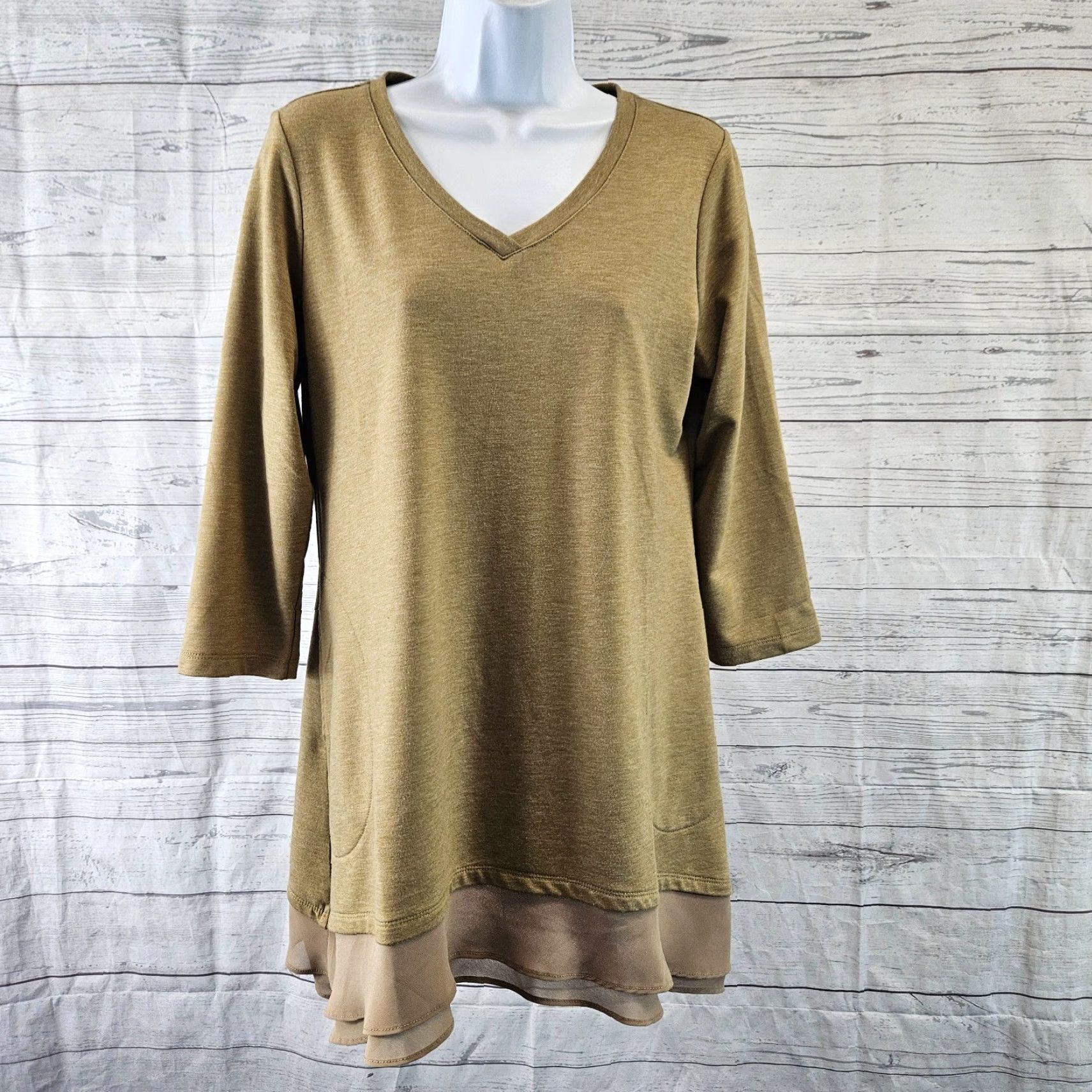 Vintage LOGO Lounge Womens Blouse Shirt V-Neck 3/4 Sleeve Pockets Sz S Green Lounge Top Size S / US 4 / IT 40 - 2 Thumbnail