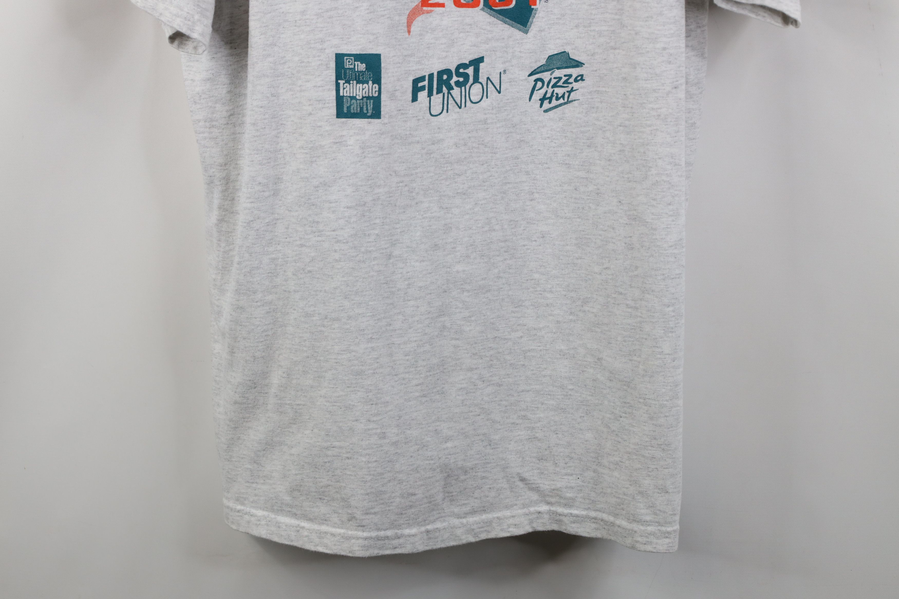 Vintage Vintage Y2K 2001 Miami Dolphins Football T-Shirt Gray Size US XXL / EU 58 / 5 - 3 Thumbnail