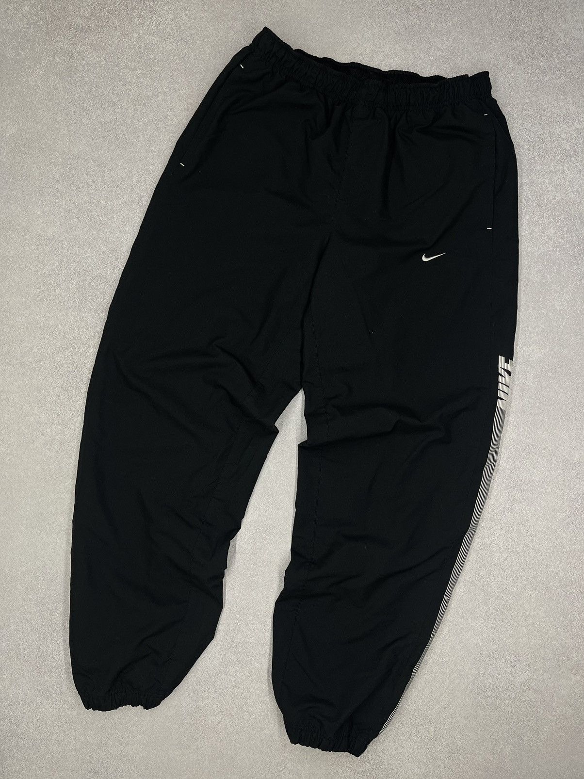 Nike Vintage Nike Nylon Black Sweatpants Double Big Logo Swoosh Size US 34 / EU 50 - 3 Thumbnail