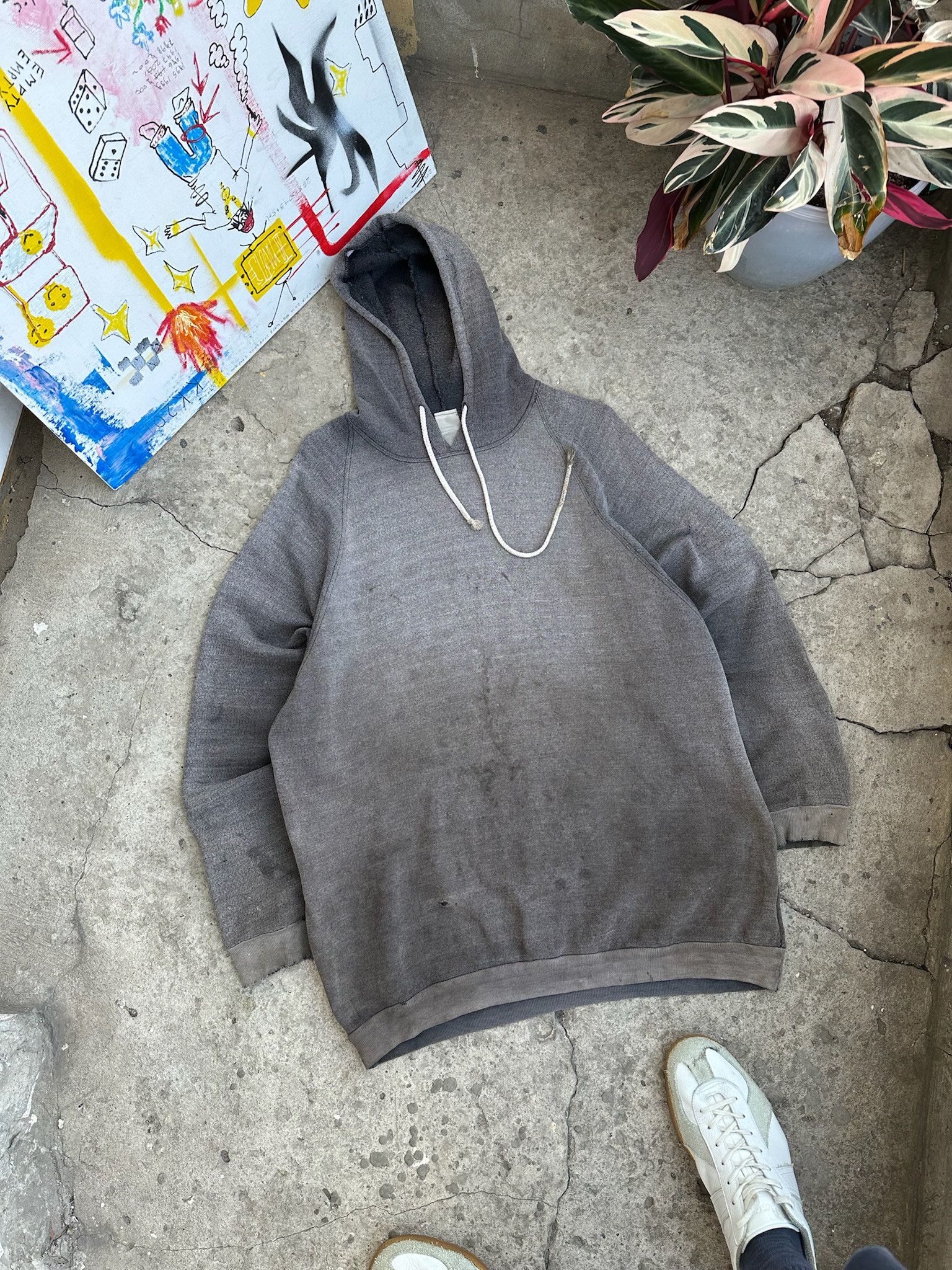Other Perfect Faded distressed hoodie Han cuff 90s vintage Size US L / EU 52-54 / 3 - 2 Thumbnail