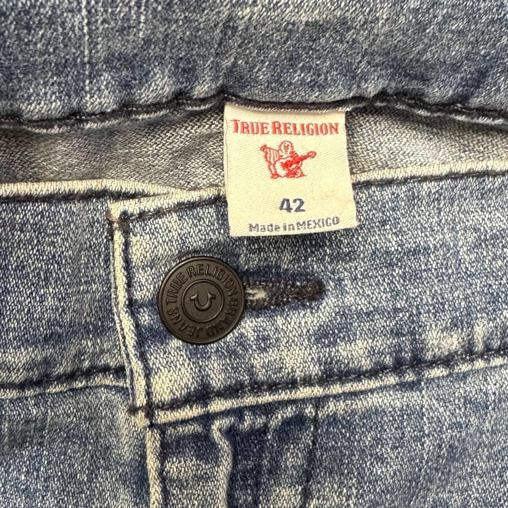 True Religion True Religion Rocco Relaxed Skinny Straight Jeans Mens 42x33 Light Wash Blue 90s Hip Hop Logo Comfort Pockets Stretch Regular 34? Size US 42 / EU 58 - 4 Thumbnail
