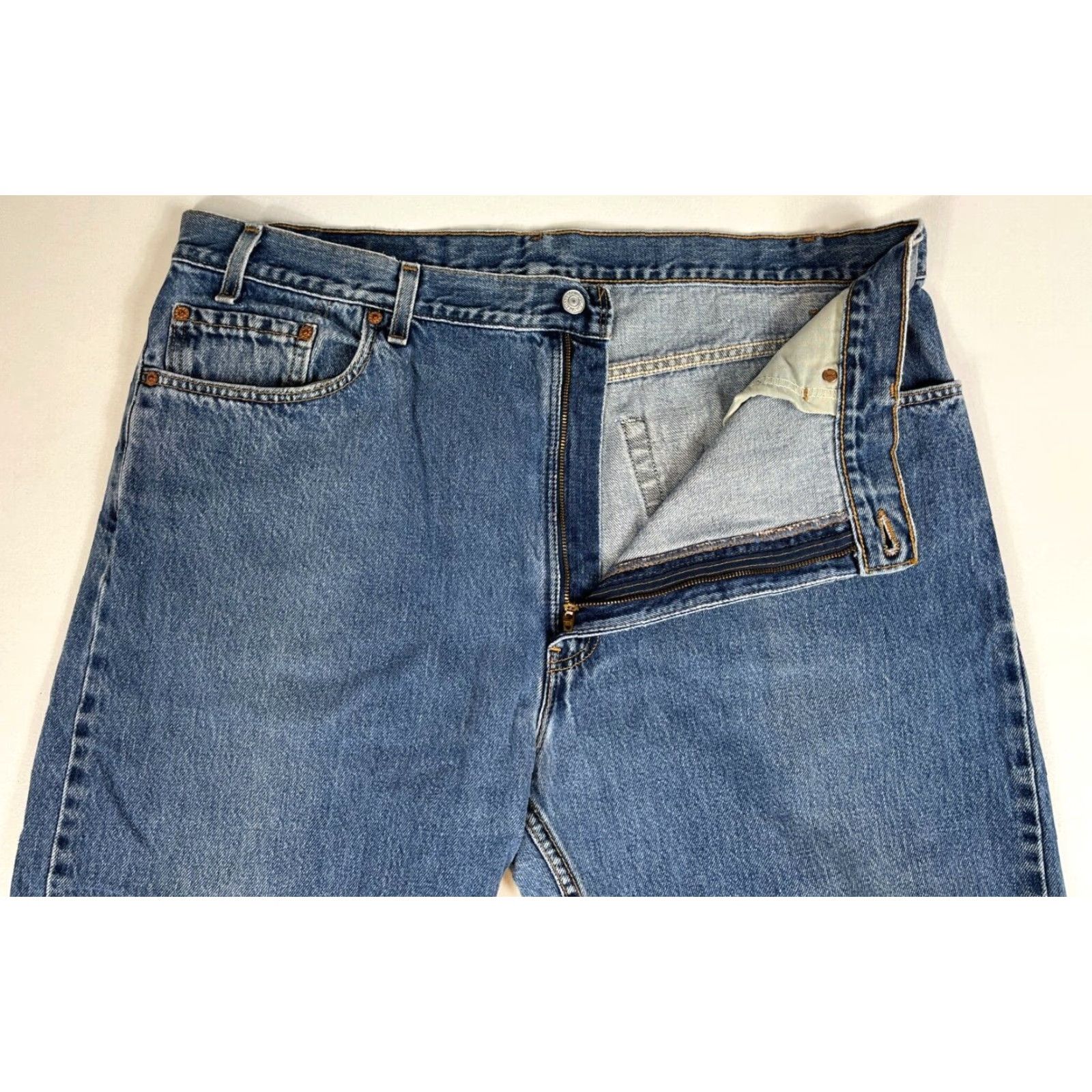 Levi's Levi's 505 Regular Fit Jeans Straight Made in USA Mens Blue 40x29.5 Denim Vintage Jeans for Men Size US 40 / EU 56 - 4 Thumbnail