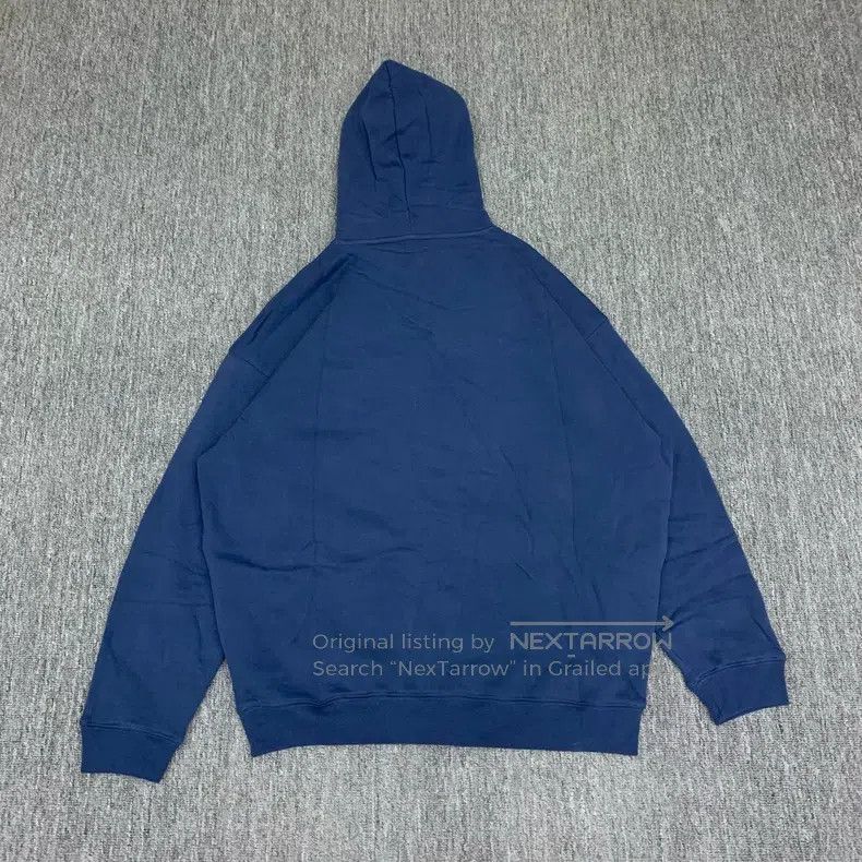 Balenciaga Balenciaga Blue Embroidered Small Logo Hooded Sweatshirt Size US L / EU 52-54 / 3 - 2 Thumbnail