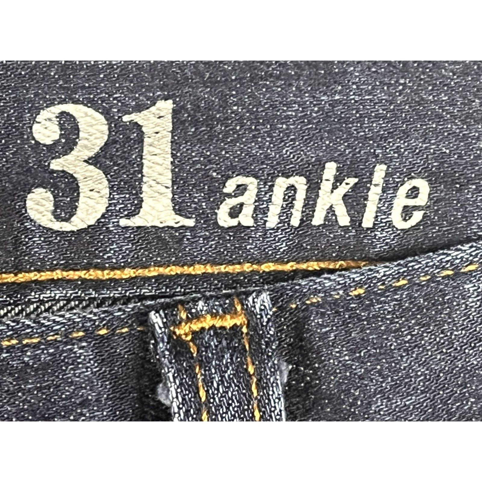 J.Crew J. Crew Toothpick Ankle Jeans Sz 31 VGUC Jeans J.CREW Toothpick Ankle Blue 31 Regular Women Dark Wash Tag: J.CREW Size 24" / US 00 / IT 34 - 6 Thumbnail