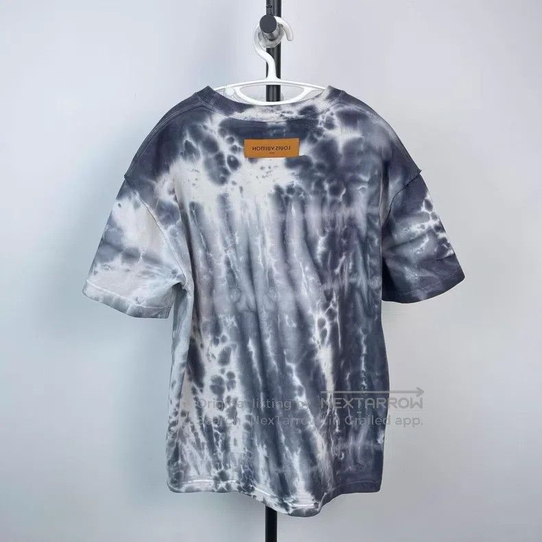 Louis Vuitton Louis Vuitton Black and white tie-dye doodle letter short Size US M / EU 48-50 / 2 - 2 Thumbnail