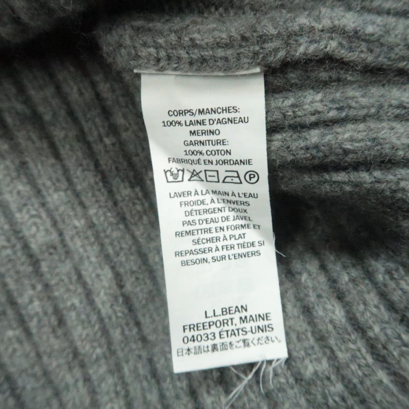 Vintage L.L. Bean Sweater Mens Small Slim Gray Merino Lambswool Full Zip Knit Wool, Heavyweight, Casual, Travel, Pattern Solid, Regular Size, Men Size US S / EU 44-46 / 1 - 4 Thumbnail