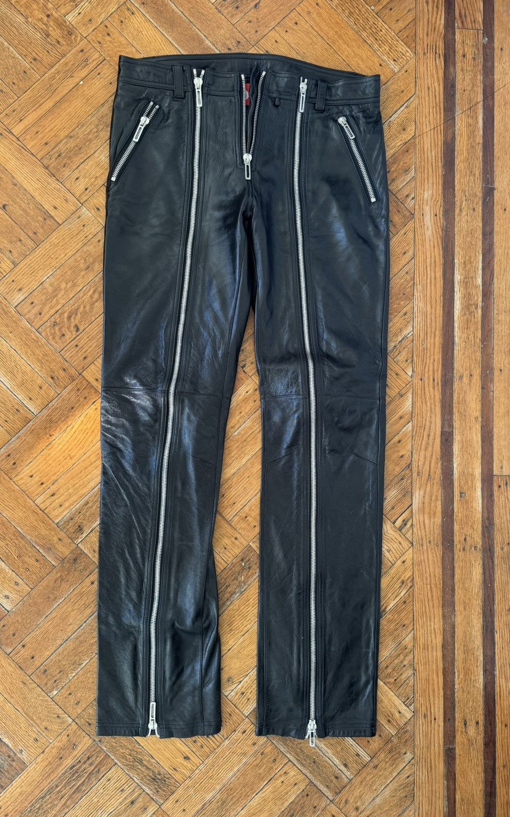 032c Black leather trousers with frontal zipper Size US 31 - 2 Thumbnail