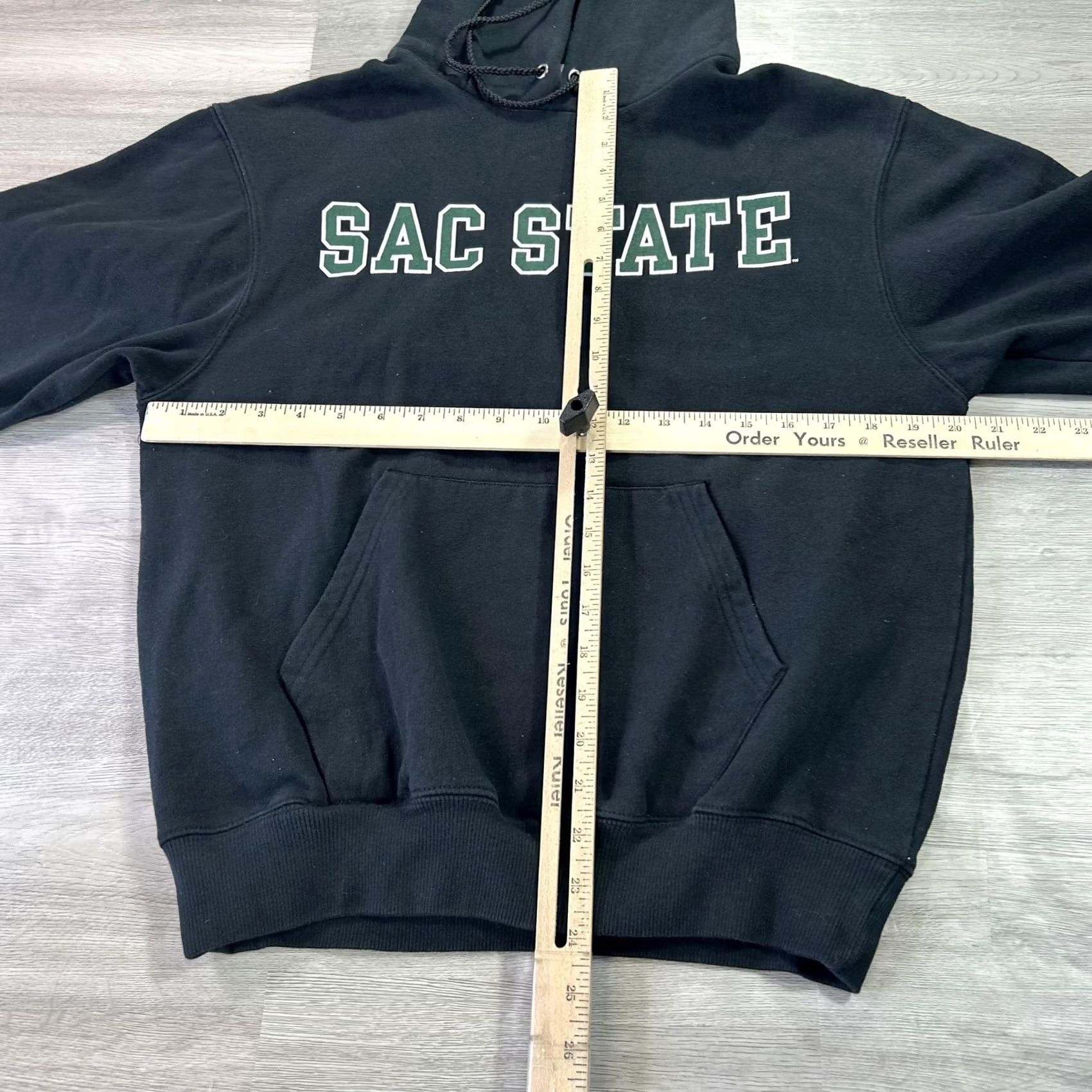 Champion VINTAGE Champion Sacramento State Hoodie Mens Small Black Pullover Fleece Sweatshirt Size US S / EU 44-46 / 1 - 5 Thumbnail