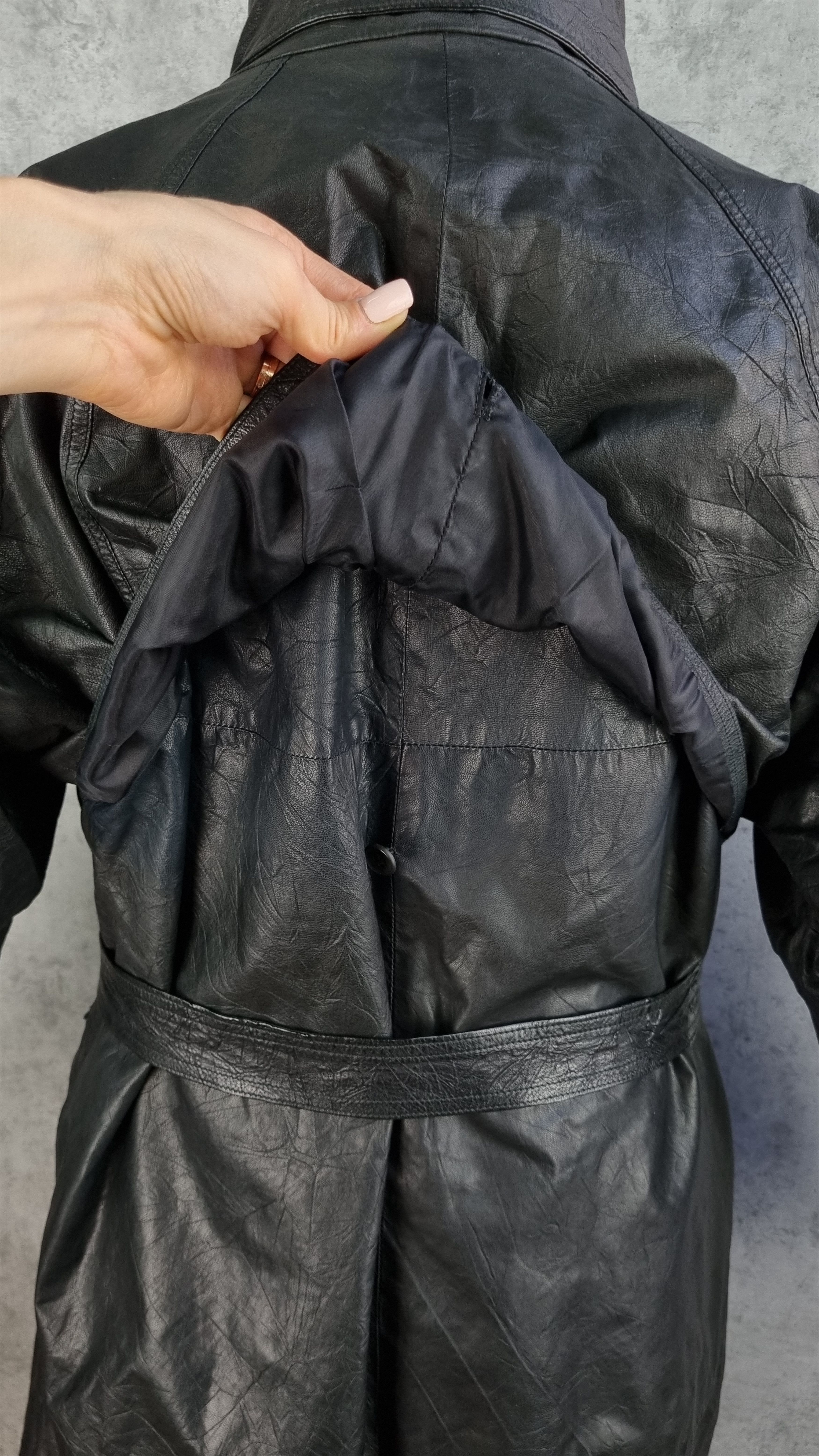 Japanese Brand Unique Double Breasted Long Leather Coat Vintage Trench Size US L / EU 52-54 / 3 - 17 Thumbnail