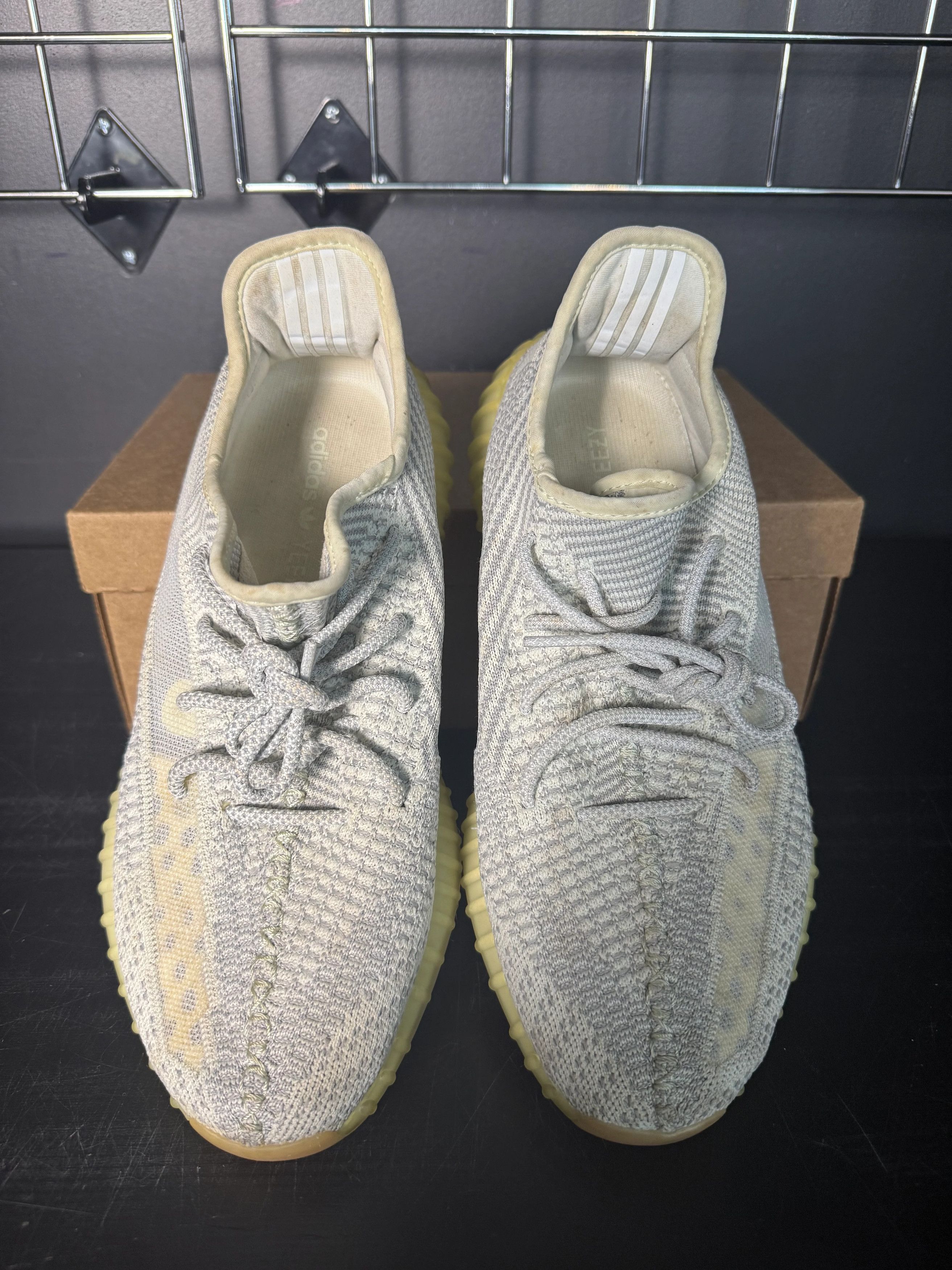Yeezy Adidas Yeezy Boost 350 V2 "Yeshaya" **PRE-OWNED** - Size 11 Size US 11 / EU 44 - 3 Thumbnail