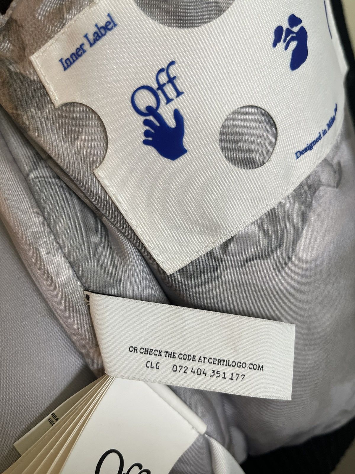 Off-White Off-White 2023 patch-detail bomber jacket Size US S / EU 44-46 / 1 - 6 Thumbnail