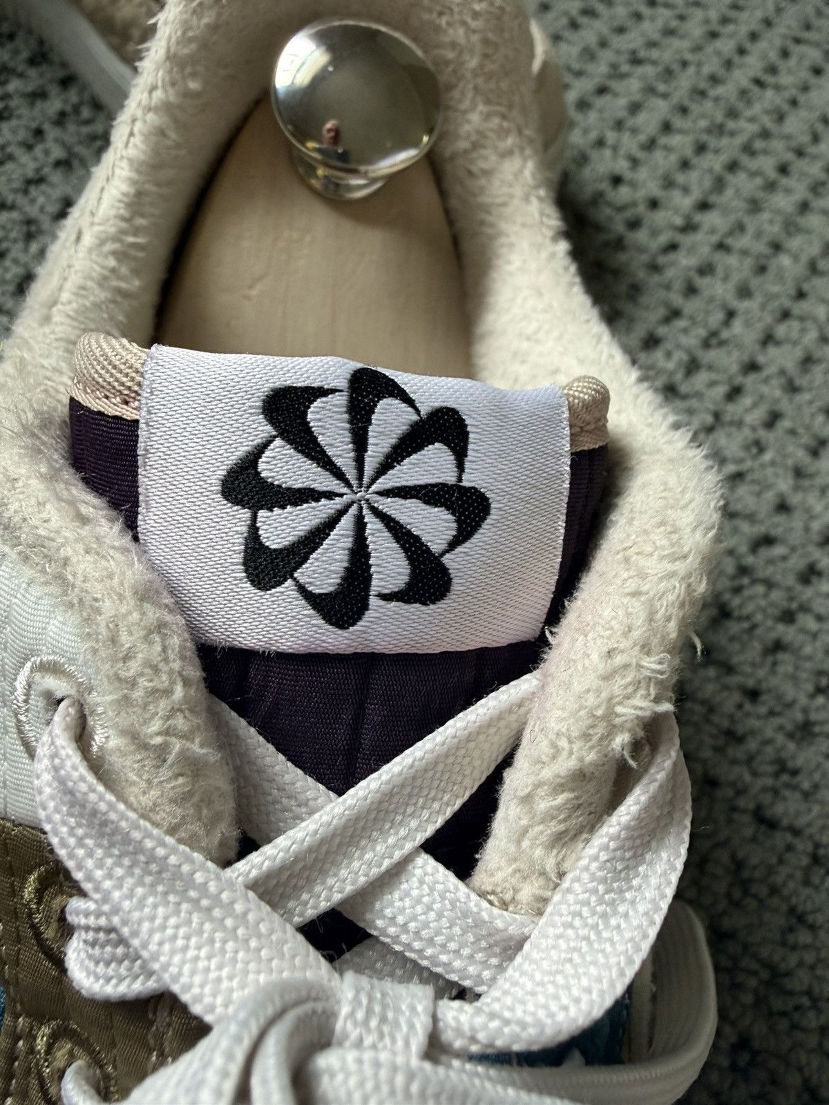 Nike Nike Air Force toasties multi beiges worn 1 week. Excellent Size US 10 / EU 43 - 5 Thumbnail