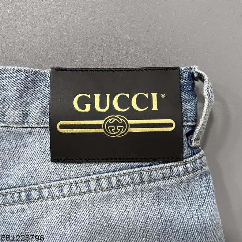 Gucci Gucci Size 25 Kitten embroidered denim shorts size 25 250 Size US 26 / EU 42 - 4 Thumbnail