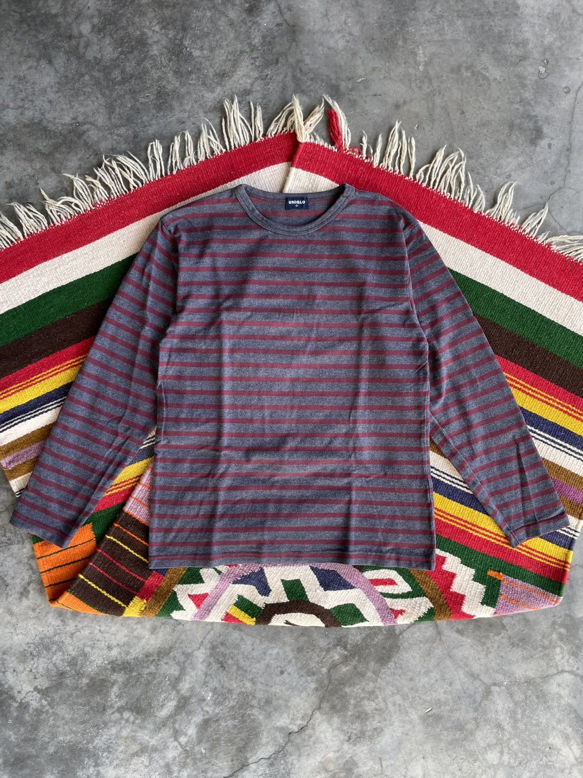 Uniqlo VTG 90s Uniqlo Border L/S Grunge Style Size US S / EU 44-46 / 1 - 1 Thumbnail