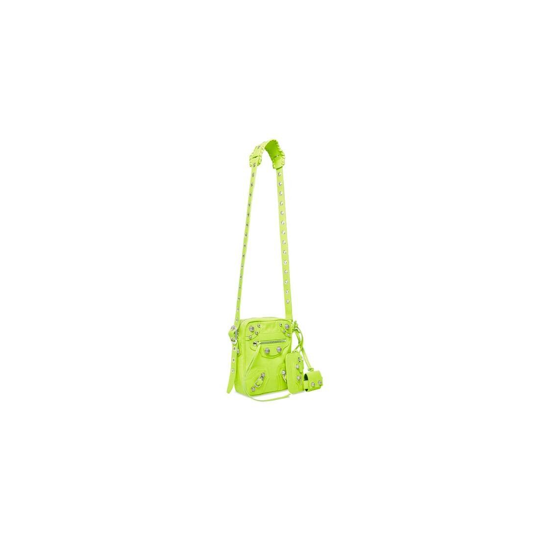 Balenciaga o1tr1nto0525 Size: OS / Le Cagole Men Crossbody Bag in Green Size ONE SIZE - 4 Thumbnail