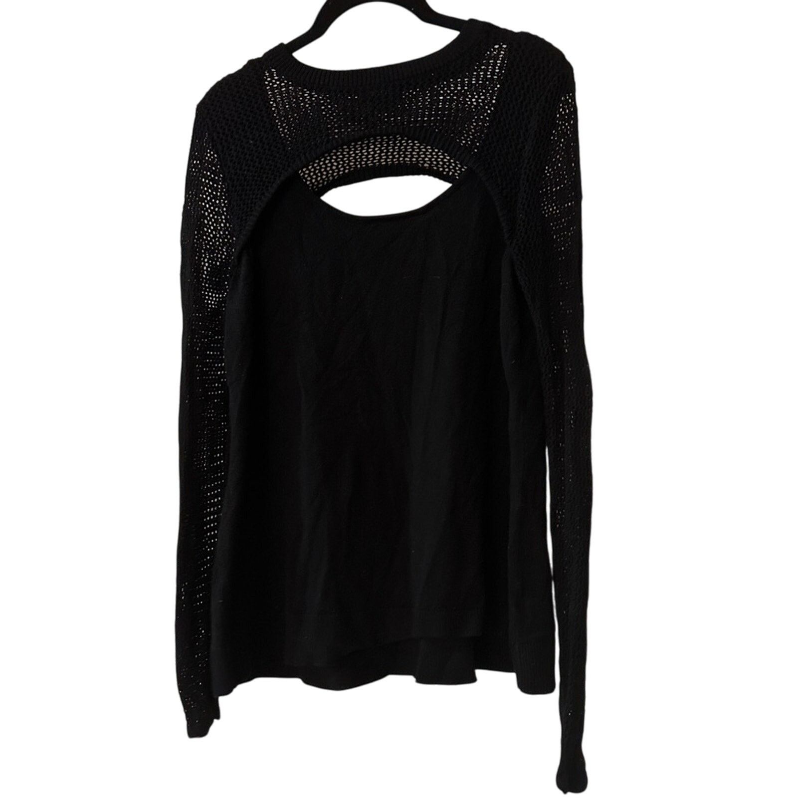 Other Torrid mesh overlay ribbed knit black top size 1 Size XL / US 12-14 / IT 48-50 - 1 Thumbnail