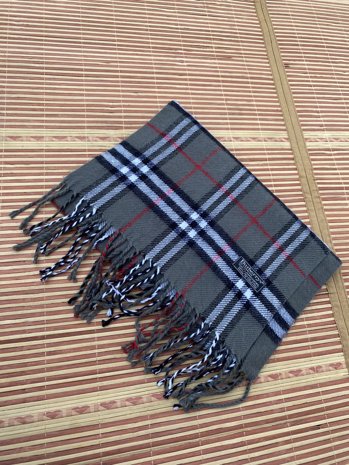 Burberry Vintage Burberrys Nova Check Muffler Scarf Size ONE SIZE - 1 Thumbnail