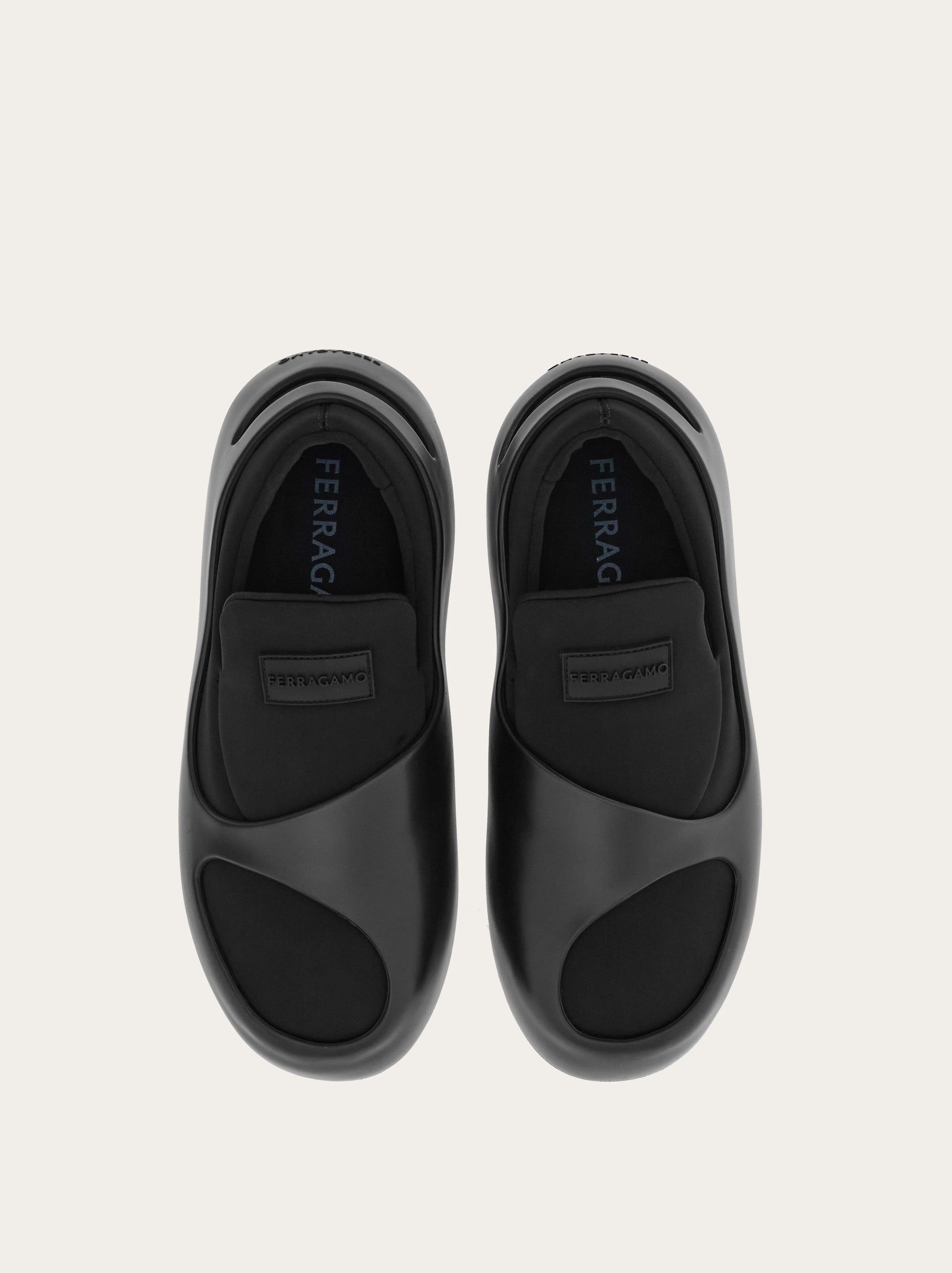 Salvatore Ferragamo o1s1rm0824 Rubber Lunar Sneaker Loafers in Black Size US 9 / EU 42 - 2 Thumbnail