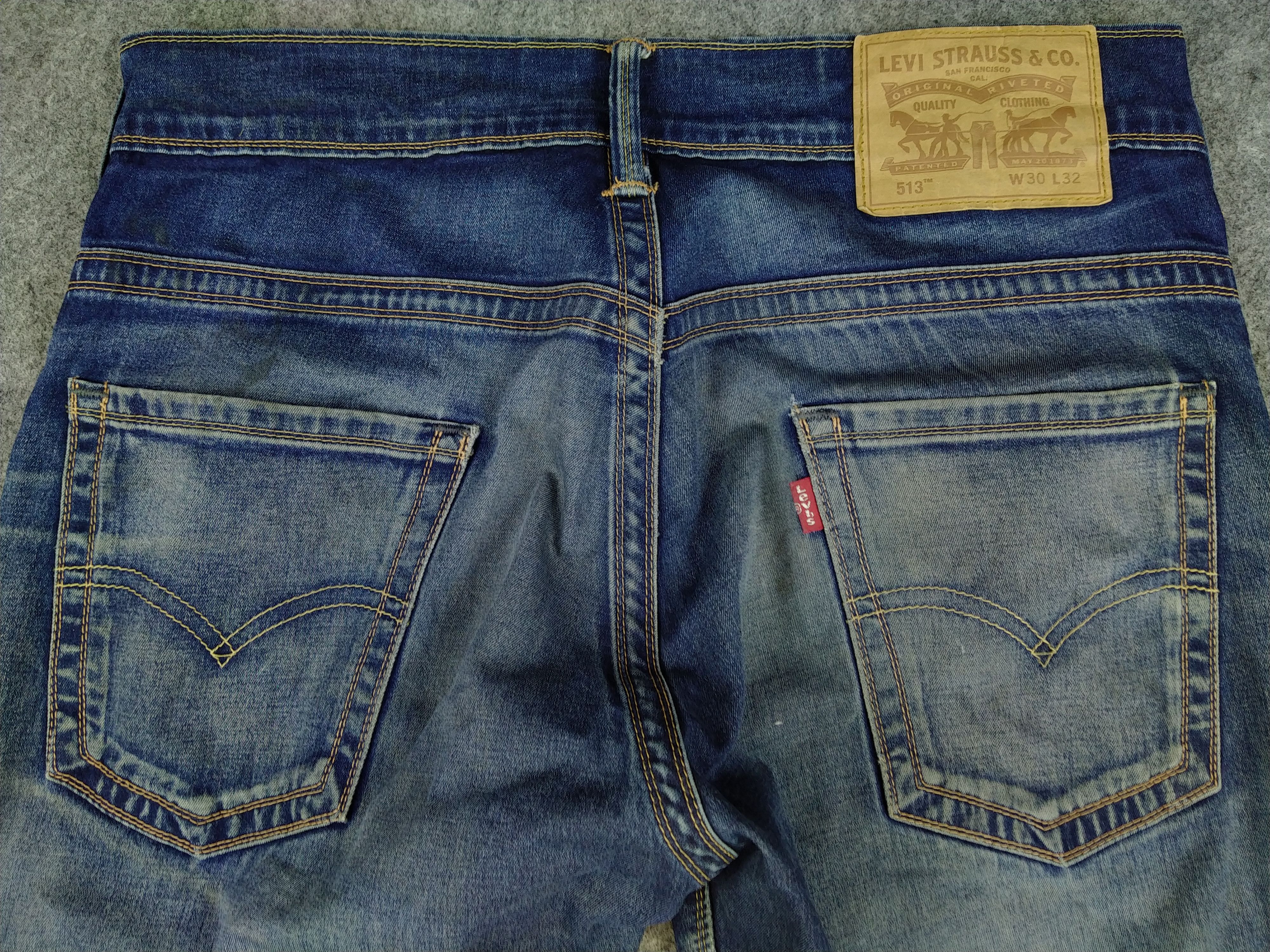 Levi's Dirty Blue Vintage Levi's 513 Jeans 31x31 Denim -JG002 Size US 31 - 4 Thumbnail