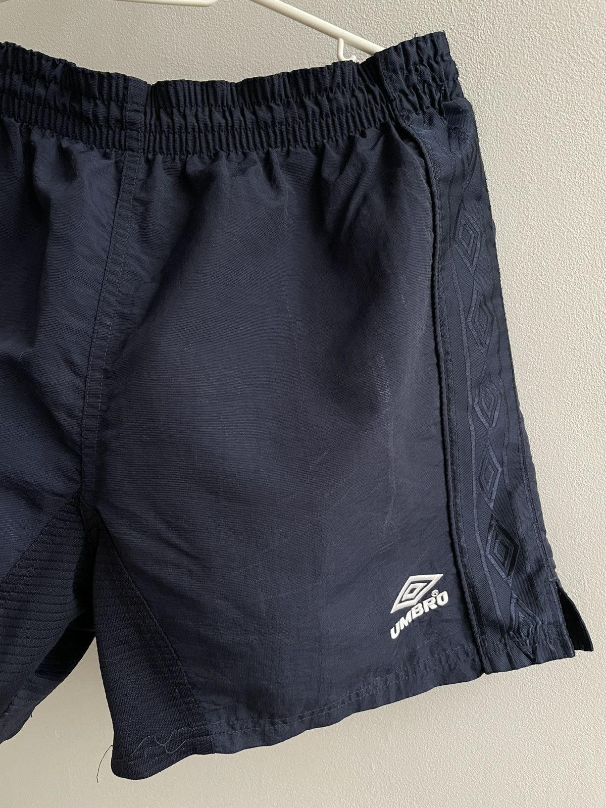 Umbro England 1999 2000 2001 Home Football Shorts Soccer Men Umbro Size US 34 / EU 50 - 6 Thumbnail