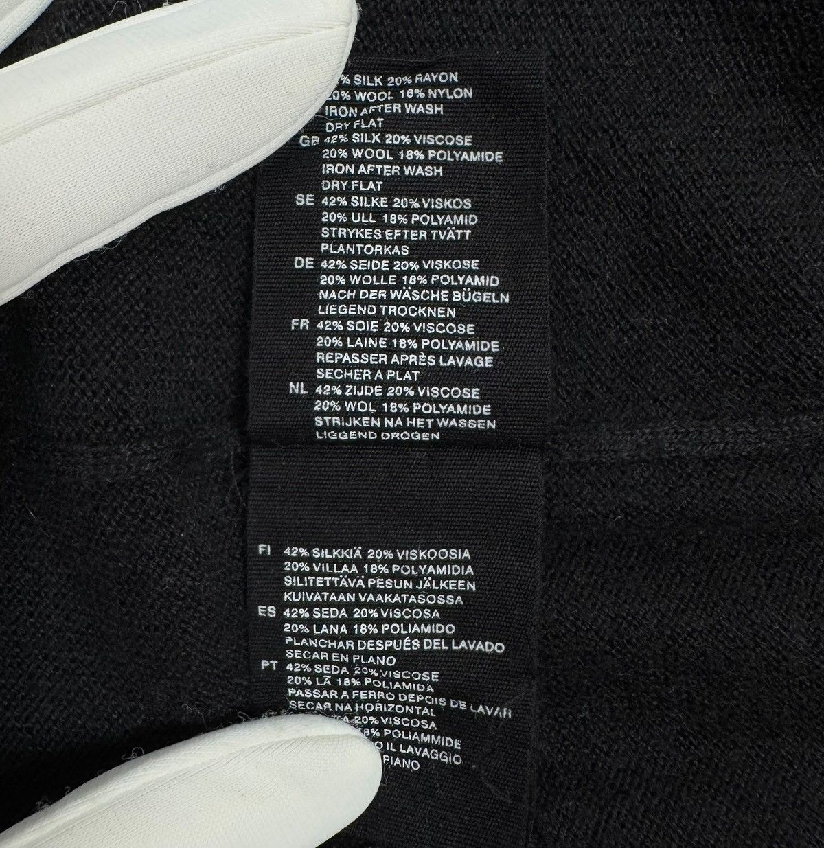 Viktor & Rolf Viktor & Rolf H&M Silk-Wool Blouse Short Sleeve size S Size S / US 4 / IT 40 - 10 Thumbnail