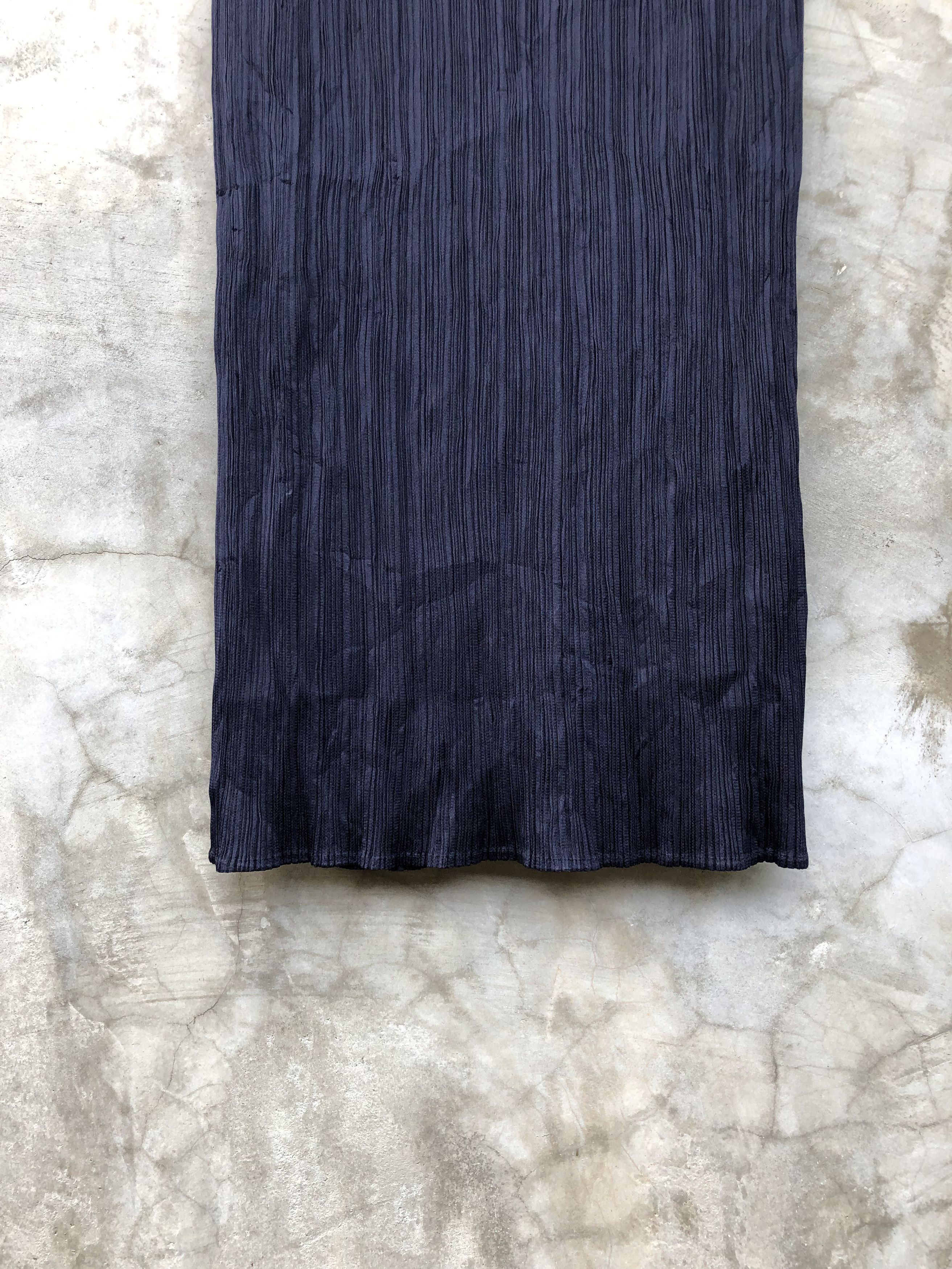 Pleats Please Issey Miyake Pleats Please Issey Miyake Navy Skirt Size 30" / US 8 / IT 44 - 3 Thumbnail
