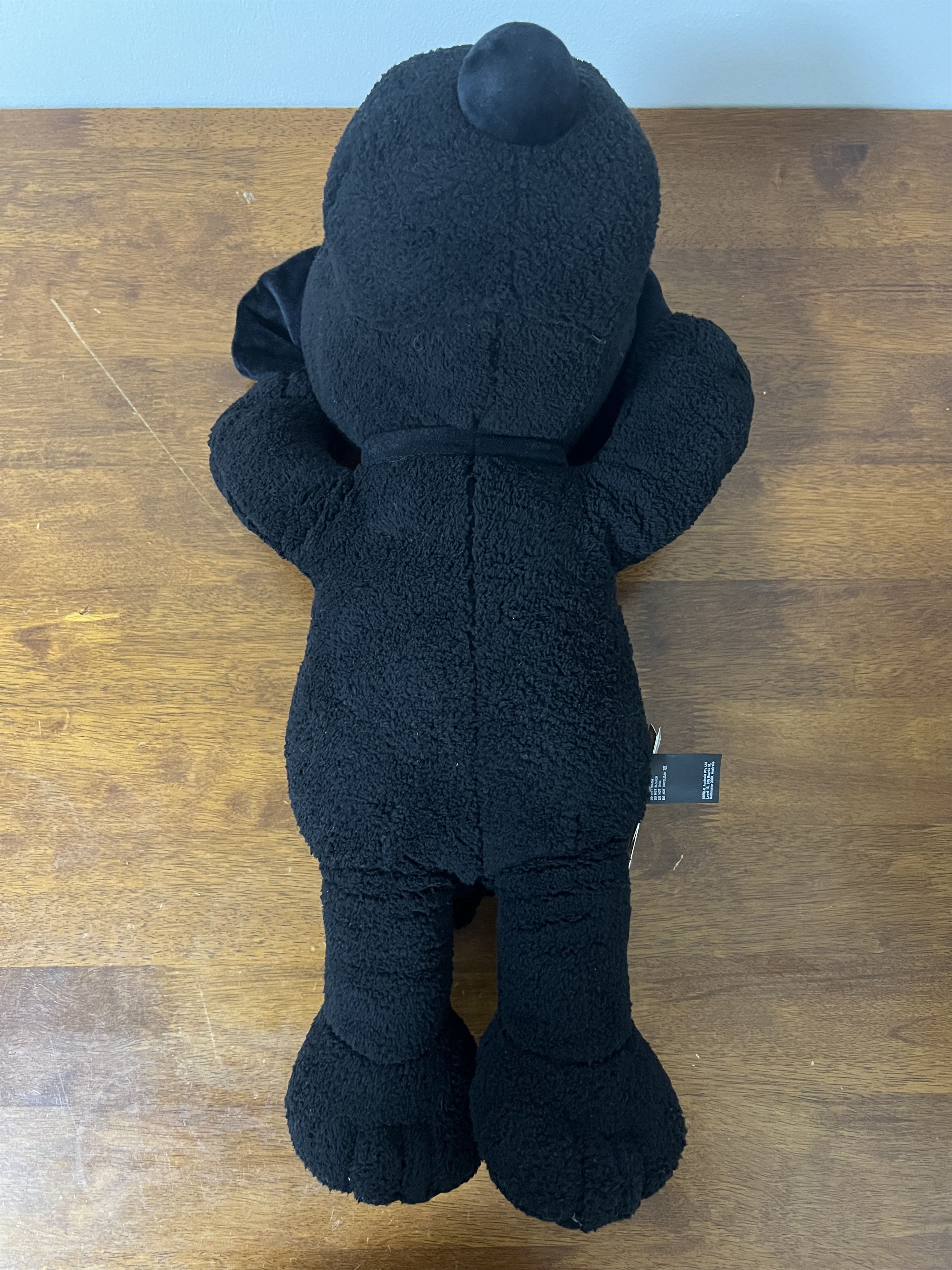 Kaws × Peanuts × Uniqlo 💚 Kaws x Uniqlo x Peanuts Large Black Plushie NEW Size ONE SIZE - 3 Thumbnail