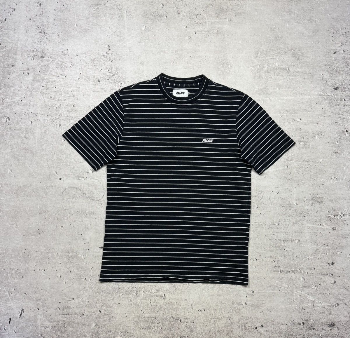 ★24SS 大人気★PALACE DUO STRIPE T-SHIRT DUO STRIPE T-SHIRT | PALACE SKATEBOARDS