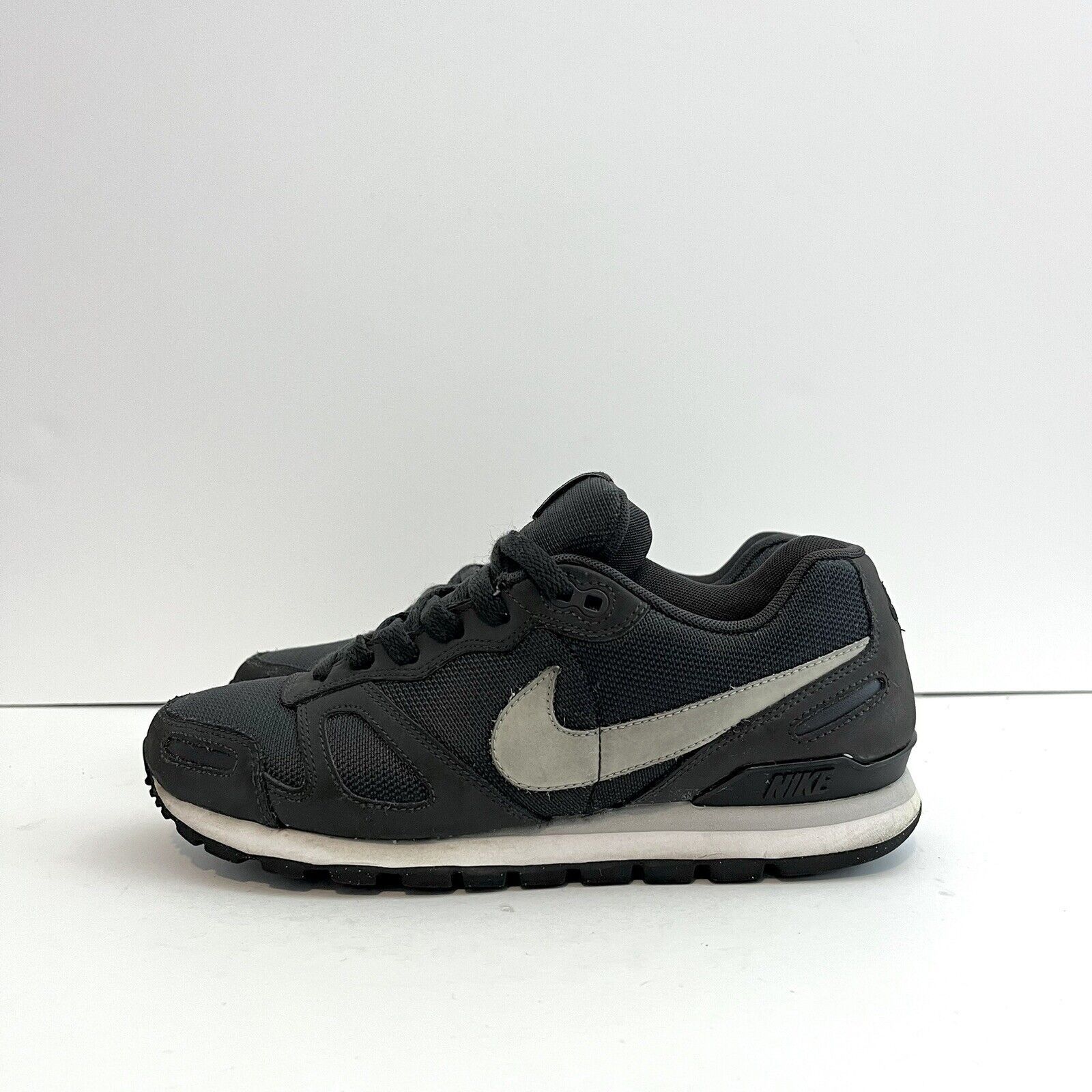 Nike 2011 Nike Air Waffle Trainer Anthracite 429628 010 Rare Sz 8 Size US 8 / EU 41 - 1 Thumbnail
