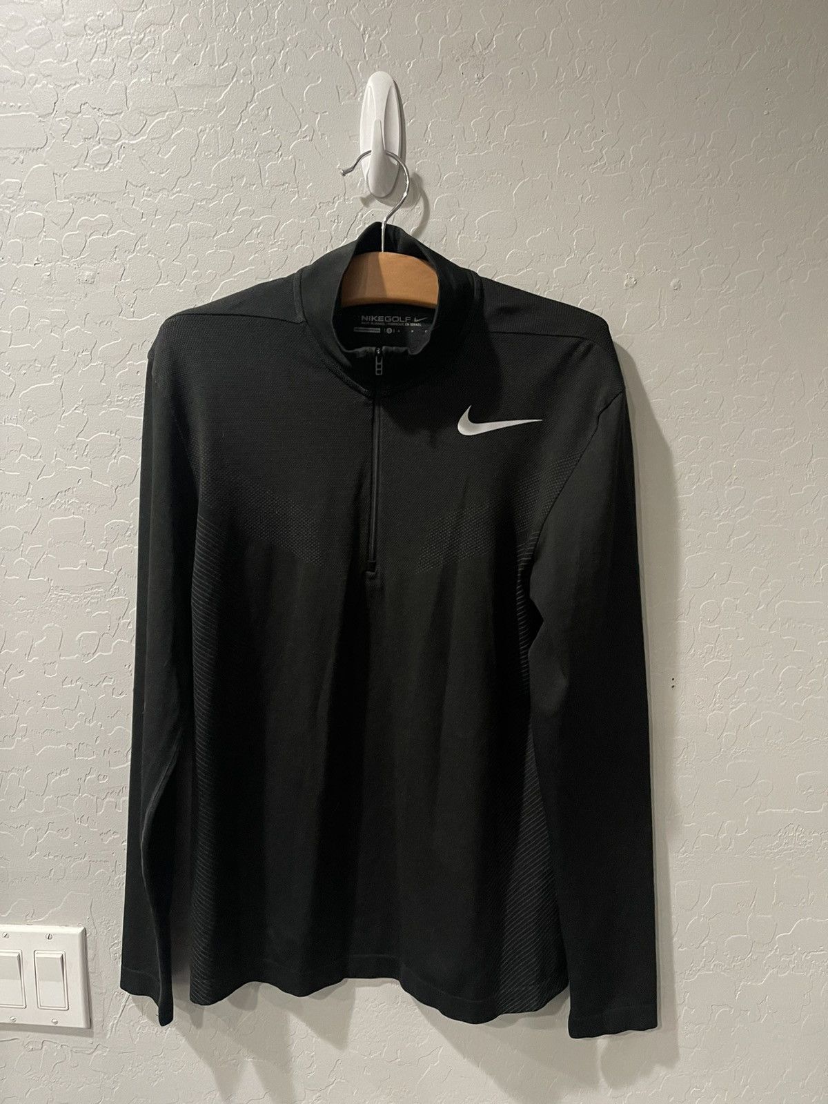 Nike Nike Golf Dri-Fit Knit Long Sleeve Pullover Size Small Size US S / EU 44-46 / 1 - 1 Thumbnail