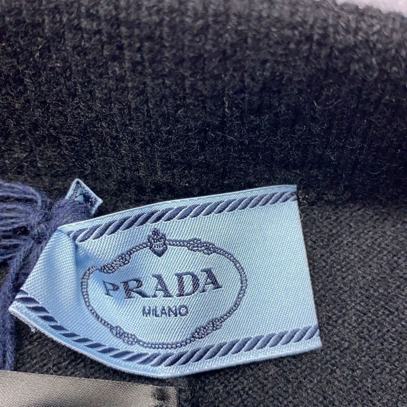 Prada Comfortable Casual Pants in Black-2506