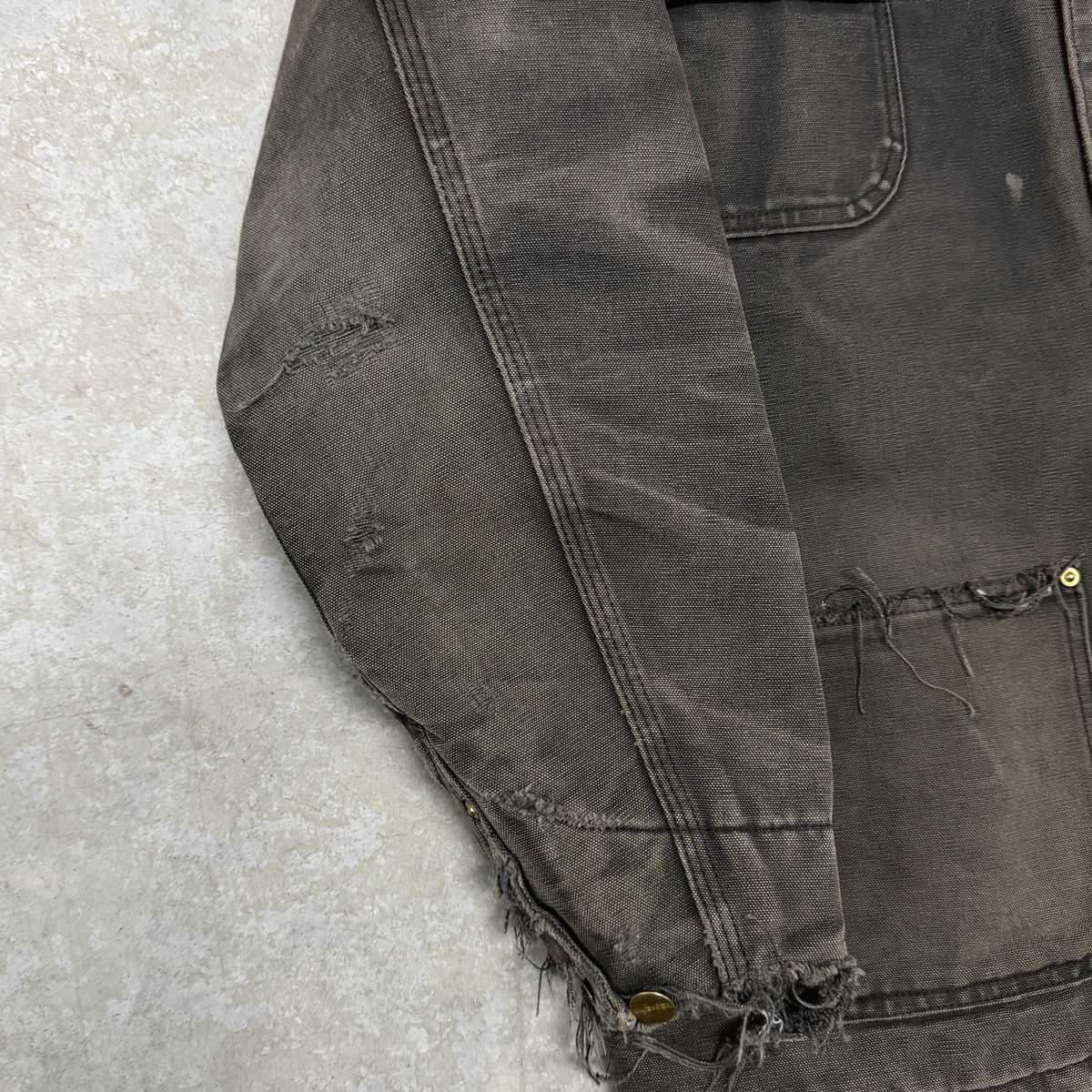 Carhartt Vintage Carhartt Jacket Thrashed Sun Faded Size US L / EU 52-54 / 3 - 10 Thumbnail