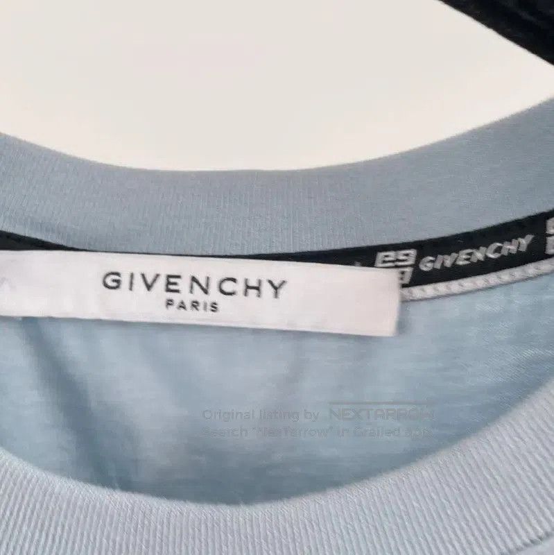 Givenchy Blue Cotton Short Sleeve T-Shirt .
