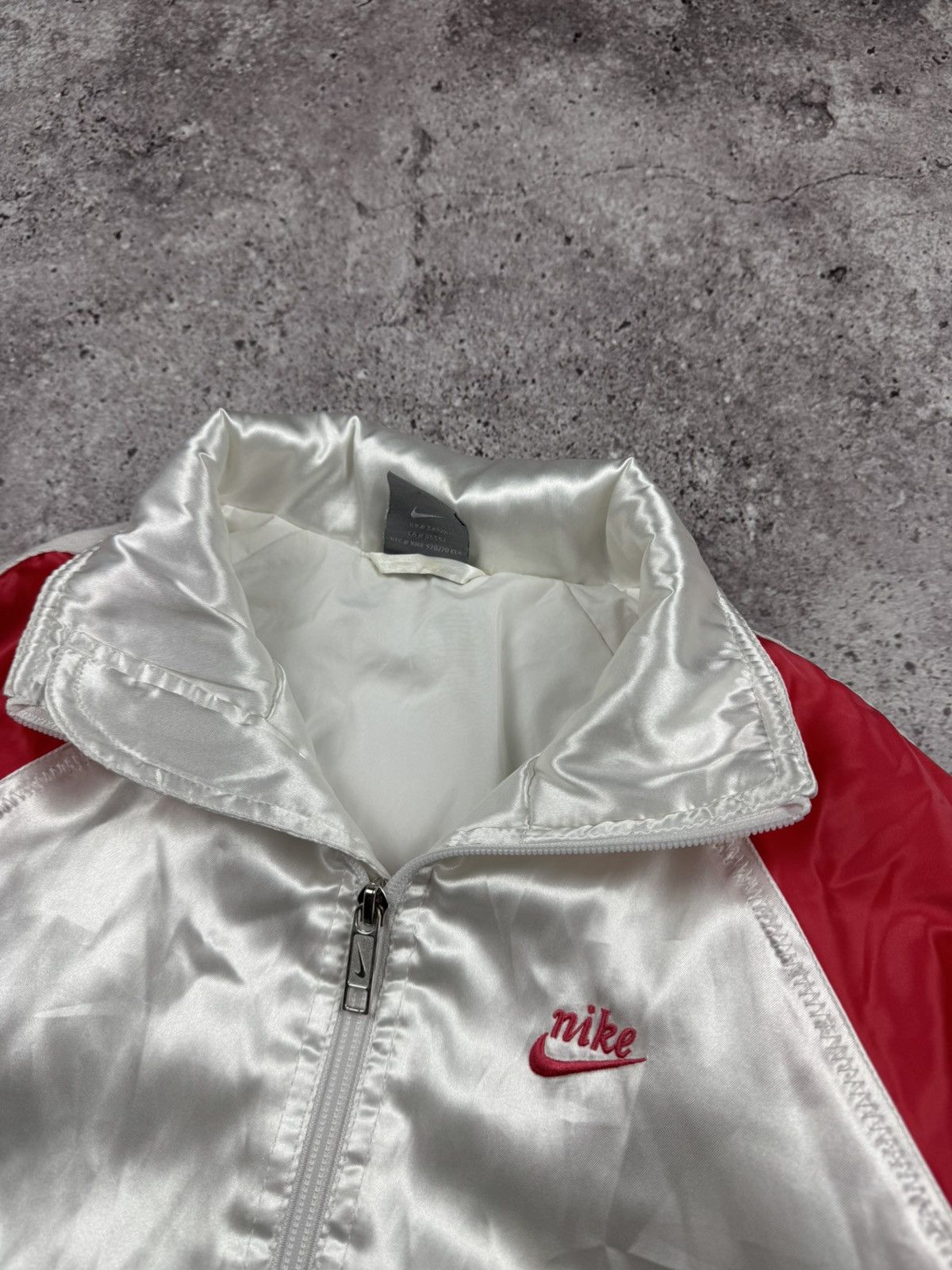Nike VINTAGE NIKE Y2K BIG SWOOSH LOGO NYLON BOMBER PINK JACKET Size S / US 4 / IT 40 - 8 Thumbnail