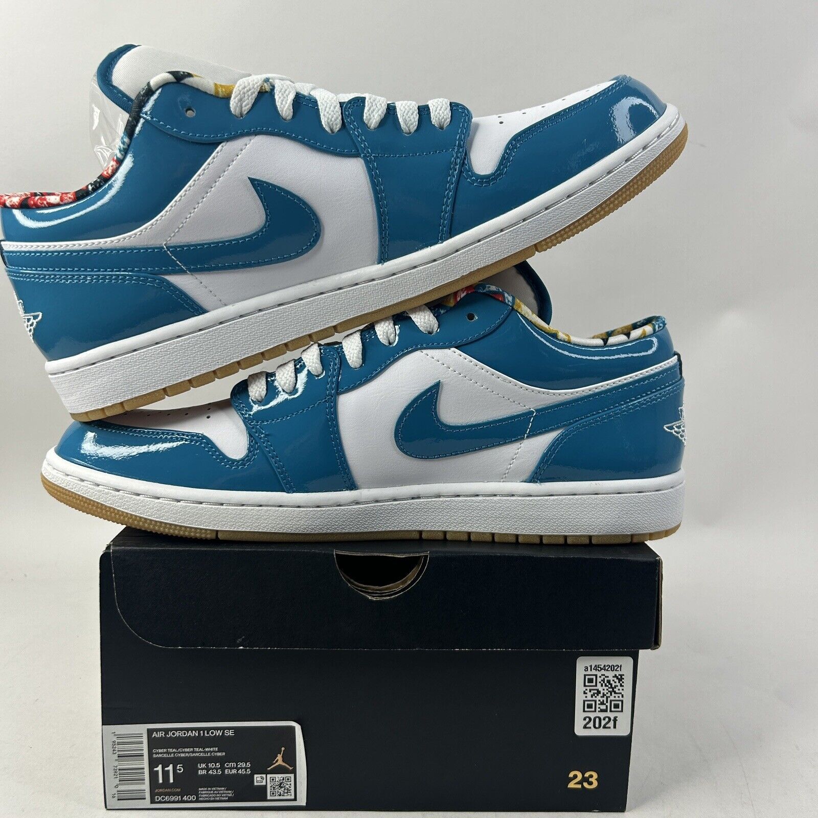 Nike Nike Air Jordan 1 Retro Low SE “Barcelona/Cyber Teal” 2024 Size US 11.5 / EU 44-45 - 3 Thumbnail