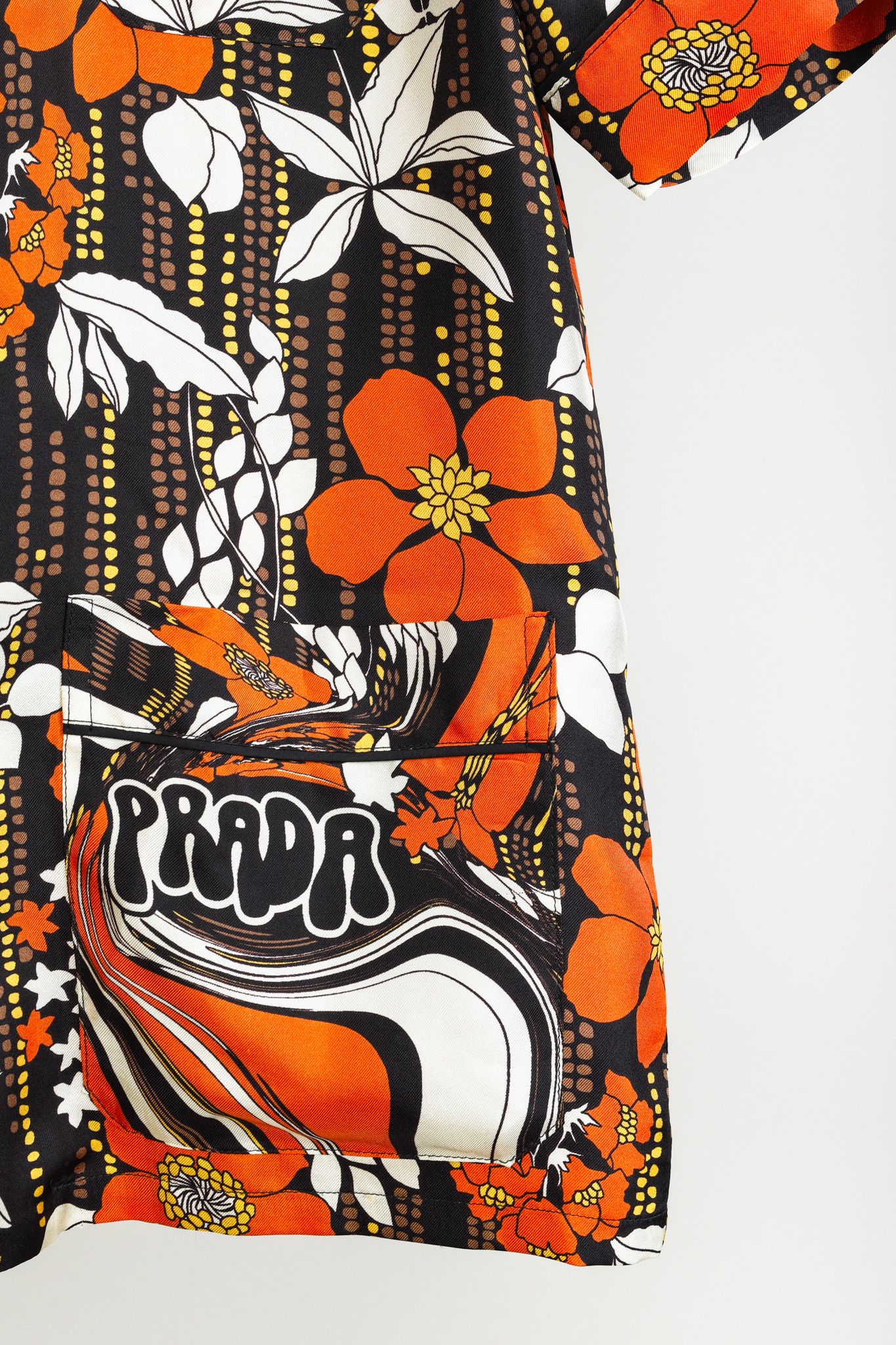 Prada Prada 2018 Orange Silk Hawaiian Print Bowling Shirt Size S / US 4 / IT 40 - 7 Thumbnail