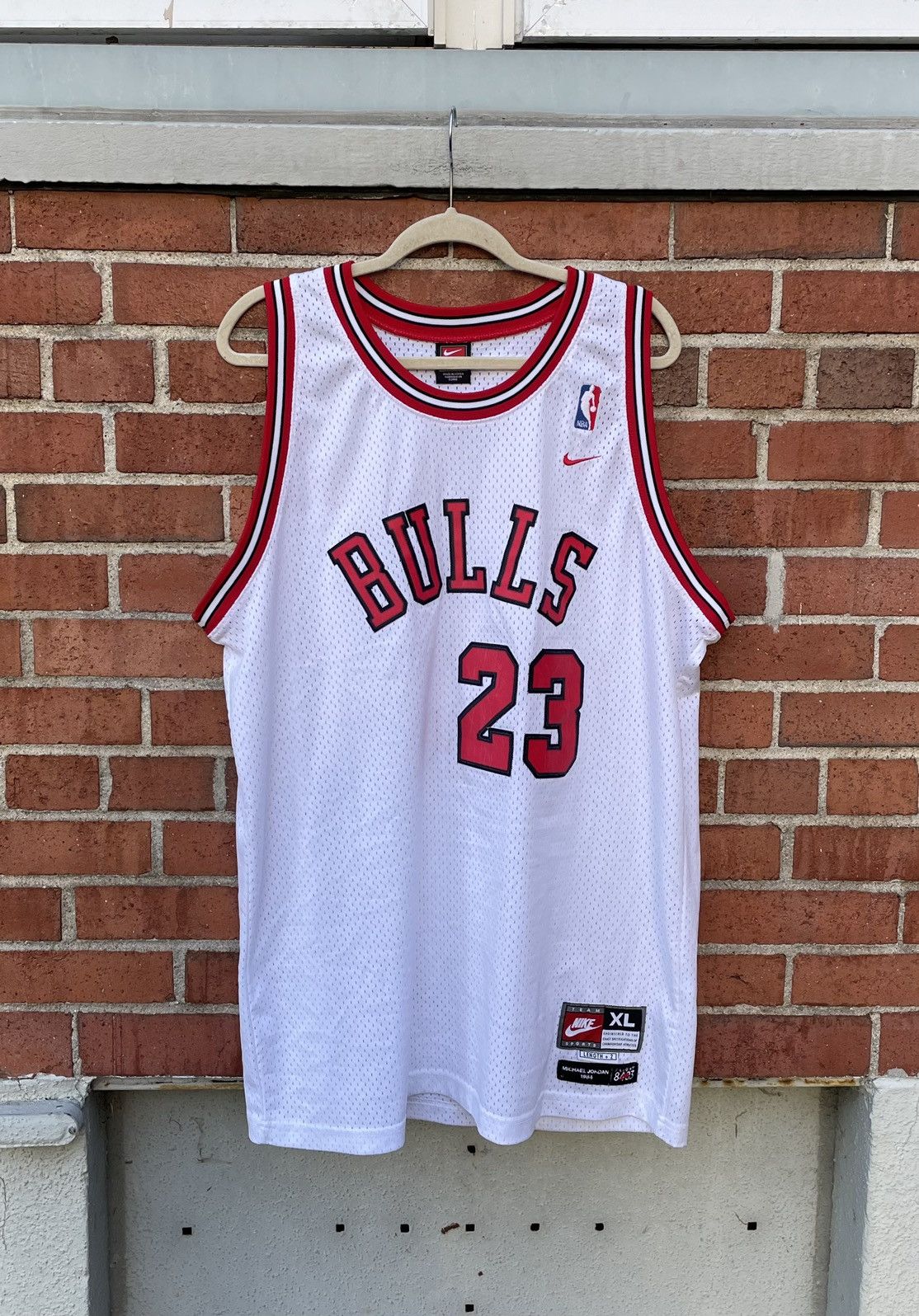 Nike Nike Team Michael Jordan 1984 Chicago Bulls Flight Jersey Size US XL / EU 56 / 4 - 1 Thumbnail