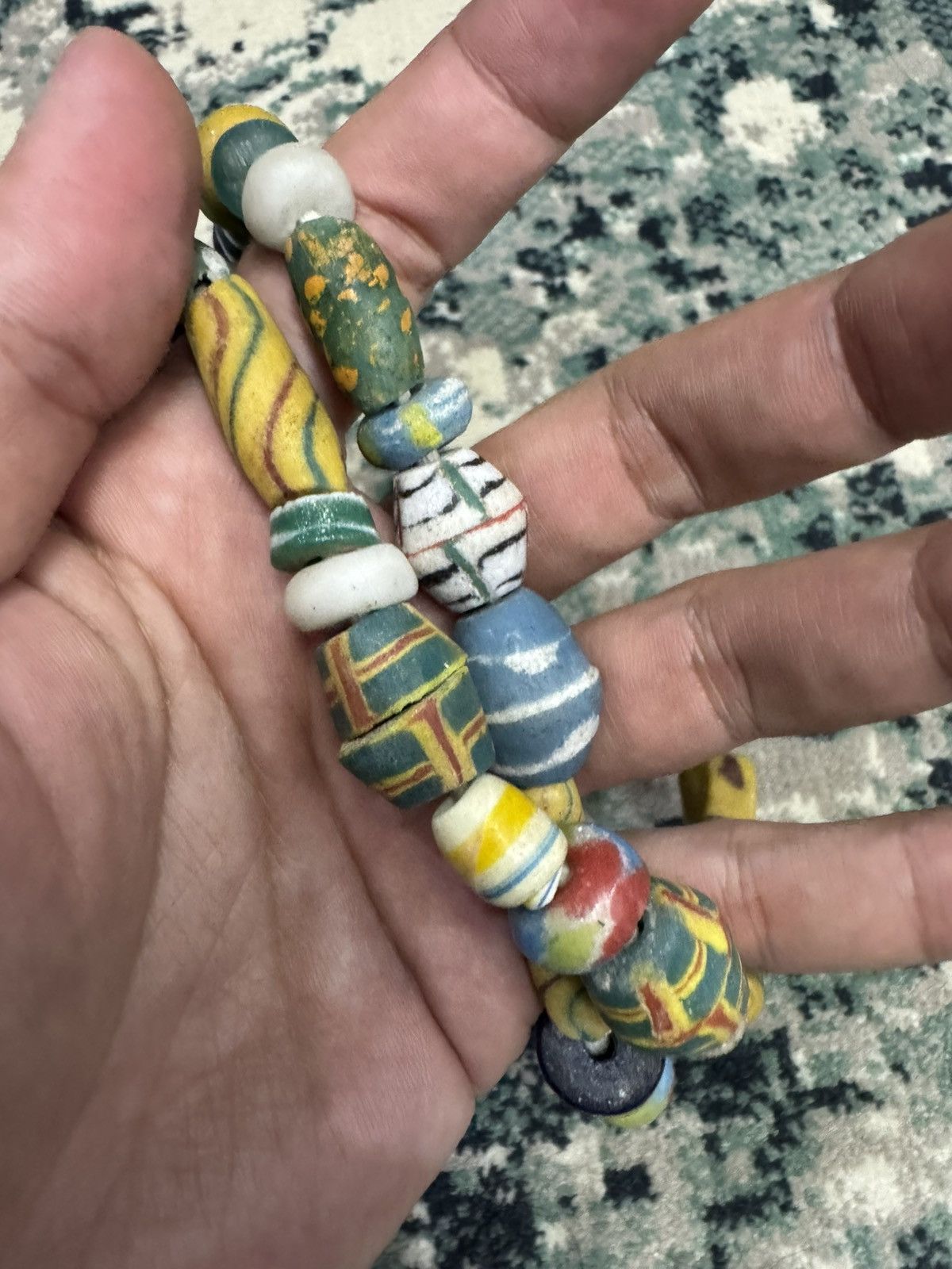Jewelry VINTAGE VENETIAN AFRICAN GLASS TRADE BEADS STRAND NECKLACE Size 30 - 7 Thumbnail