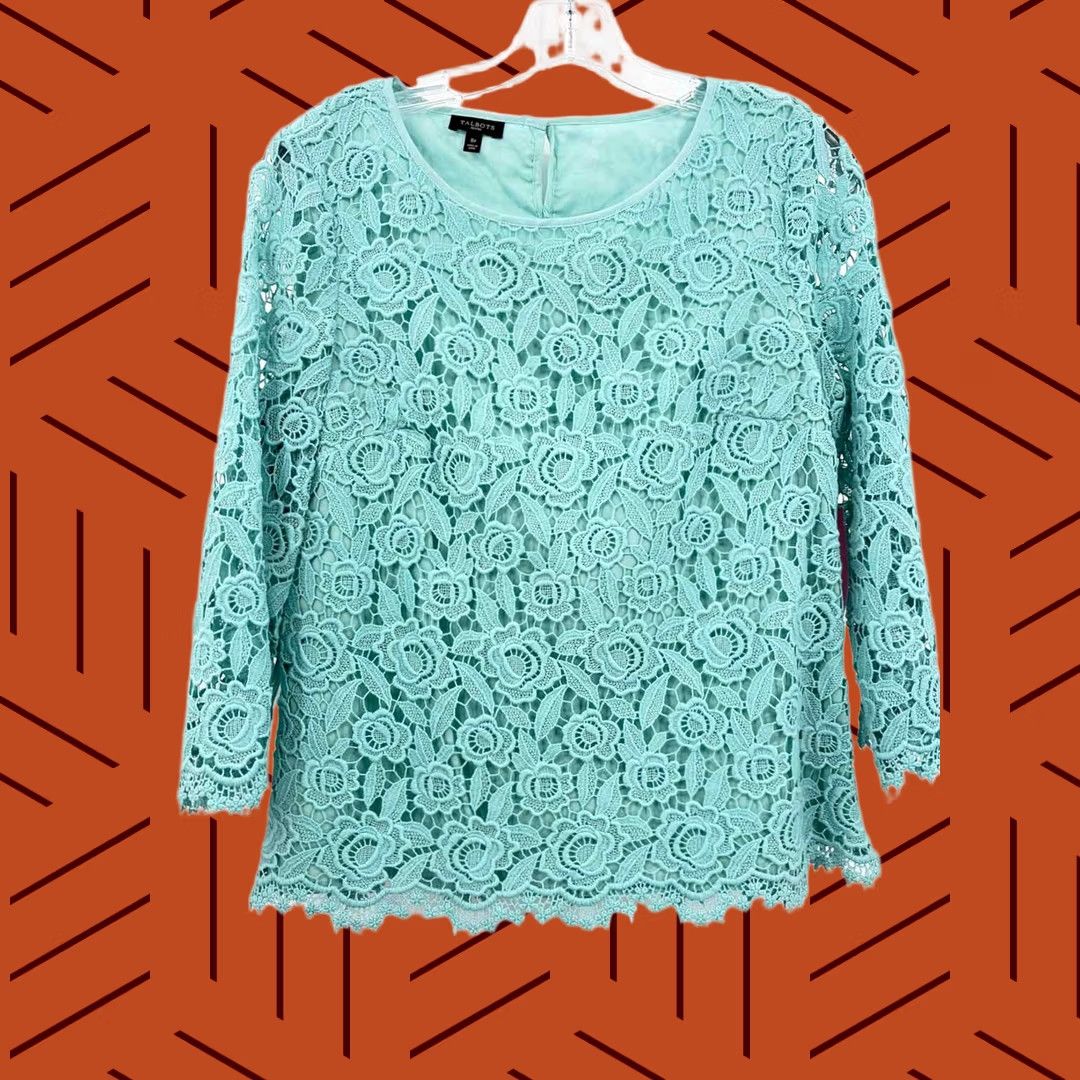 Talbots Talbots Blue Blouse Lace Size 8 Petite Pre-Owned Size M / US 6-8 / IT 42-44 - 1 Thumbnail
