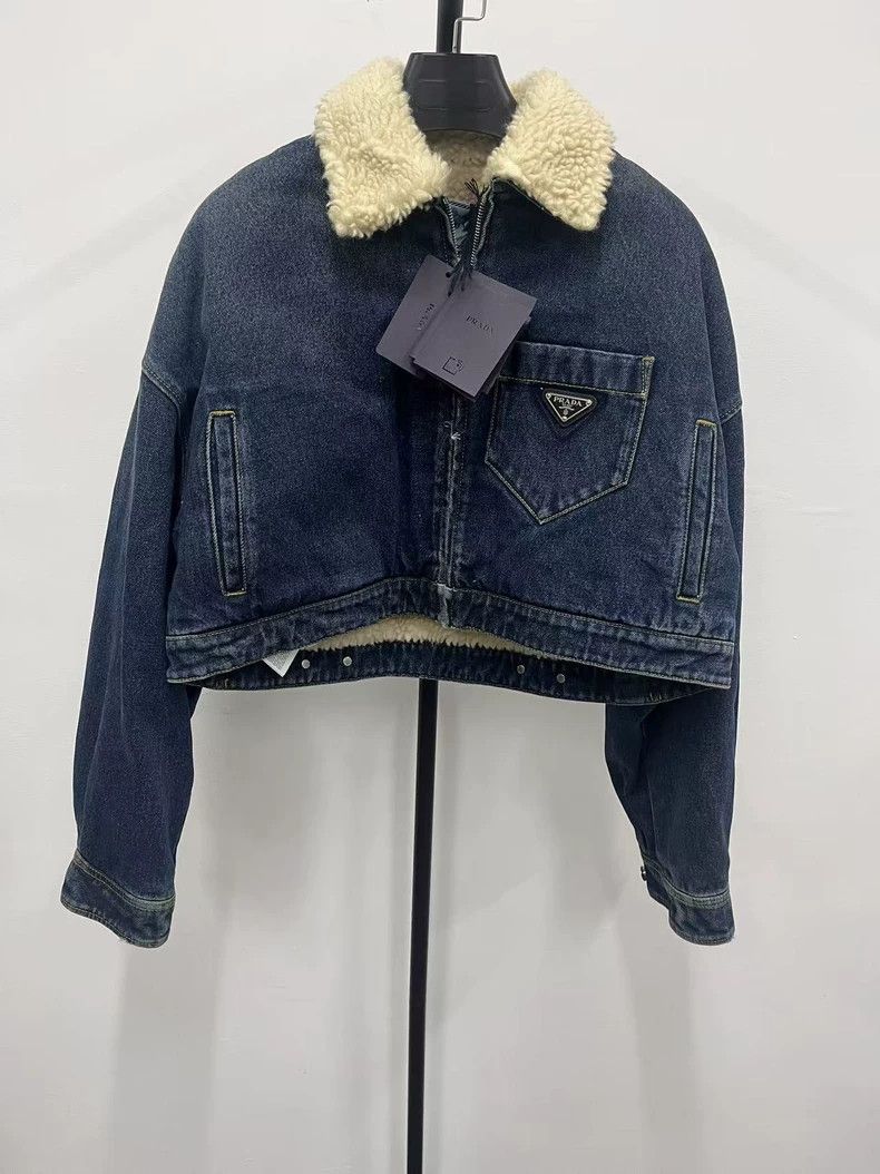 Prada PRADA Solid Short Lapel Logo Loose Casual Shortened Jacket Size XS / US 0-2 / IT 36-38 - 1 Thumbnail