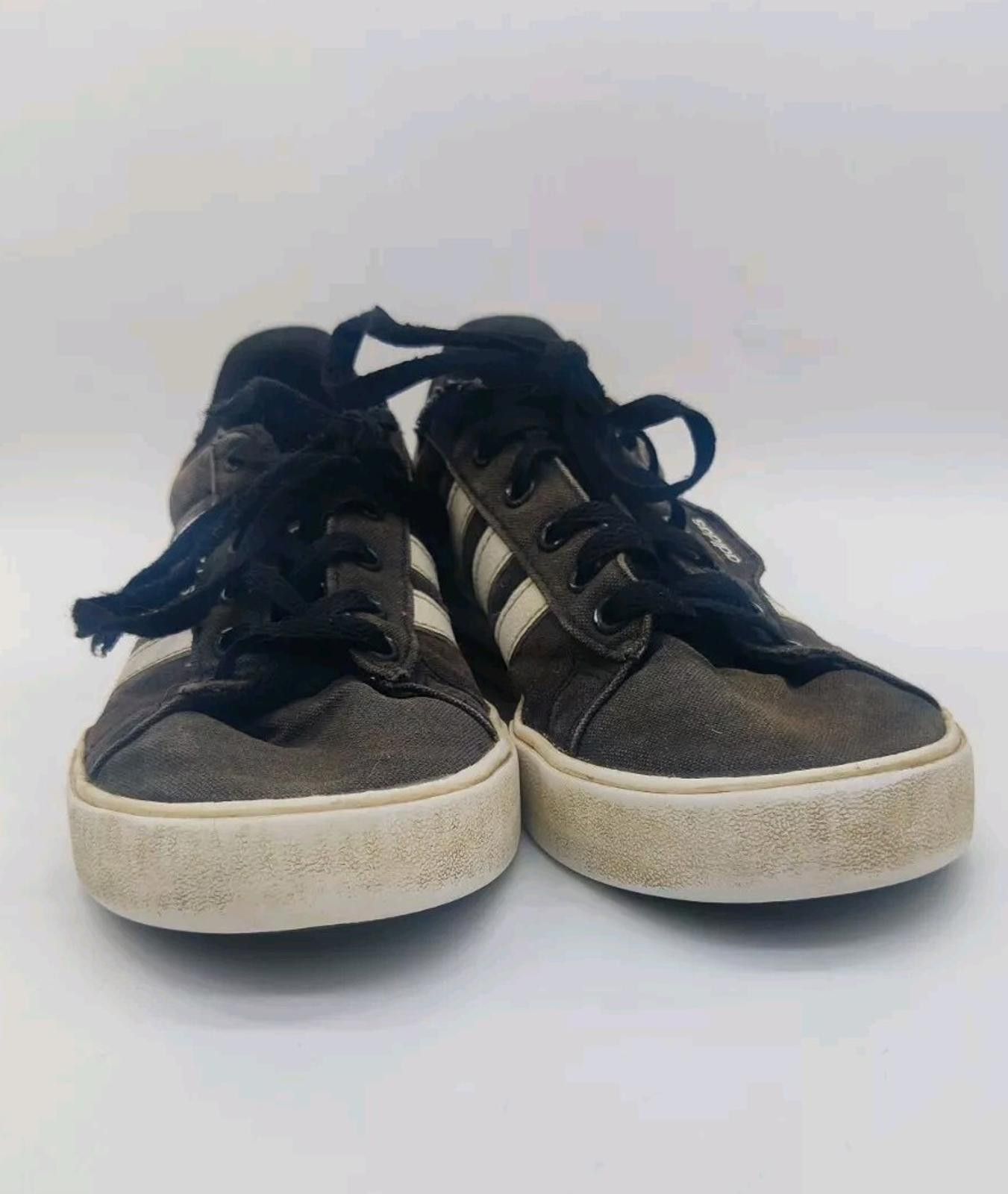 Adidas Adidas Daily 3.0 Black White Sneakers Mens Sz 6 Classic 3 St Size US 6 / EU 39 - 5 Thumbnail