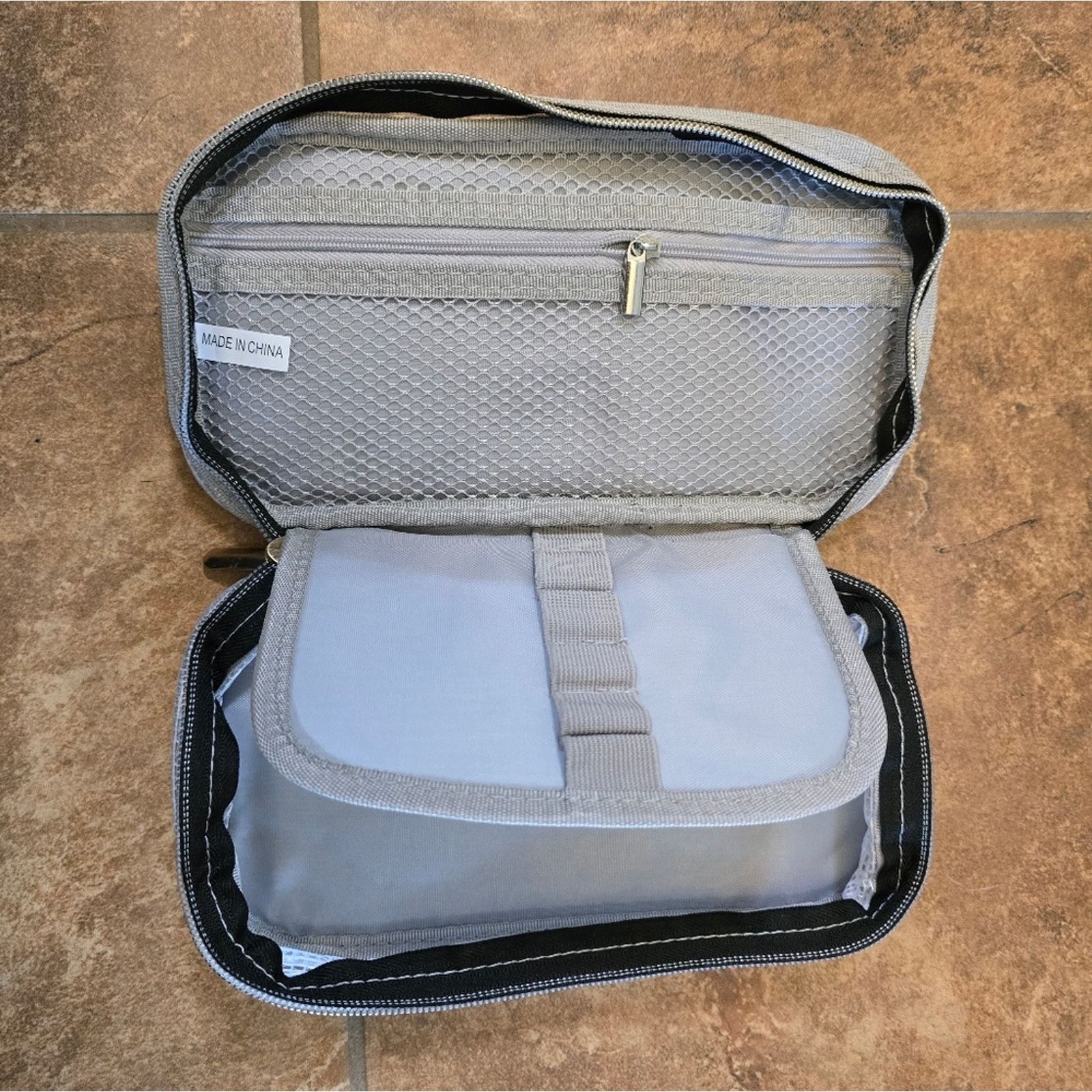 Other Pink Grey Orrini Cosmetic Bag Size ONE SIZE - 4 Thumbnail