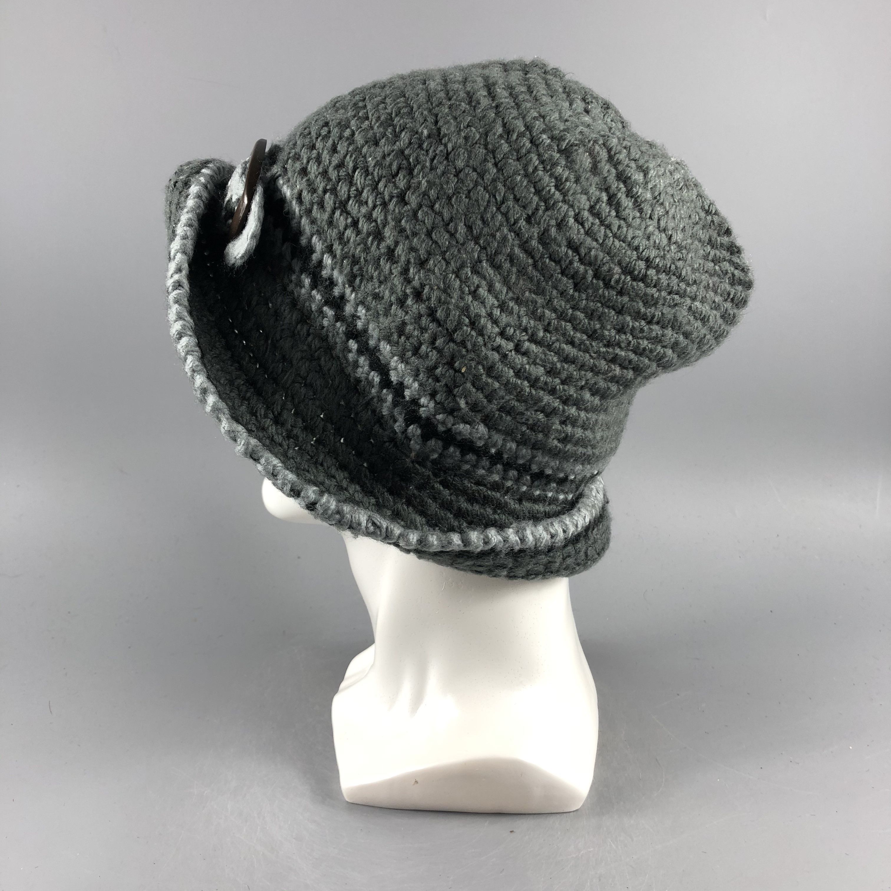 Japanese Brand × Vintage Womens Unknown Knit Bucket Hats Beanie Snow Hat Cap -D482 Size ONE SIZE - 1 Thumbnail